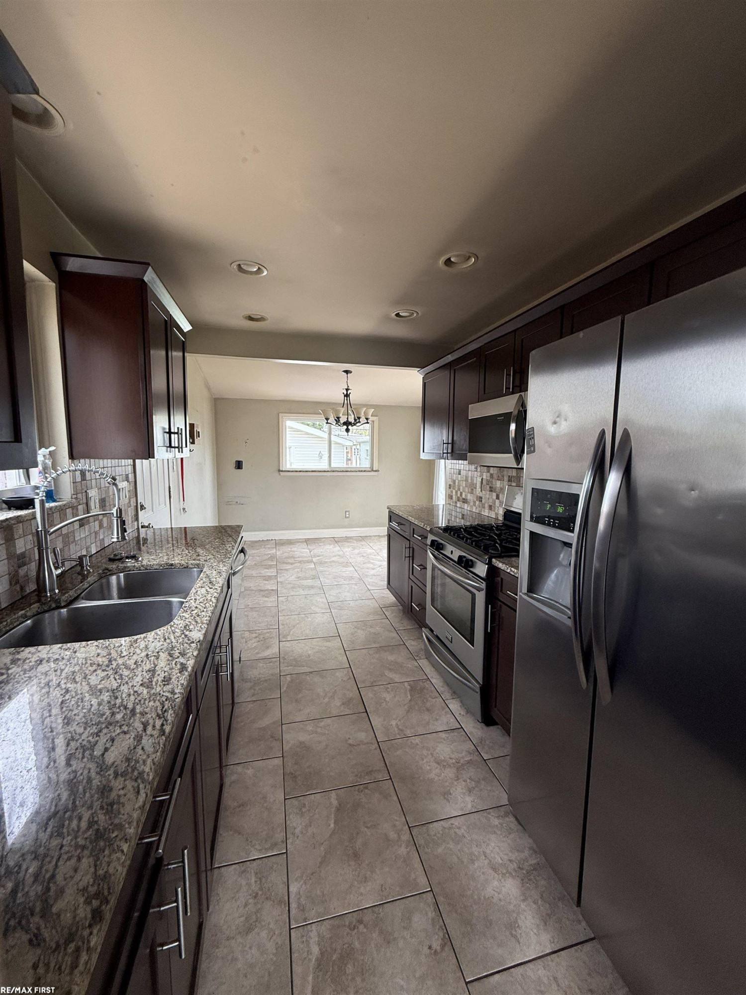 17851 Rainbow Street, Fraser, MI 48026 — Photo 2