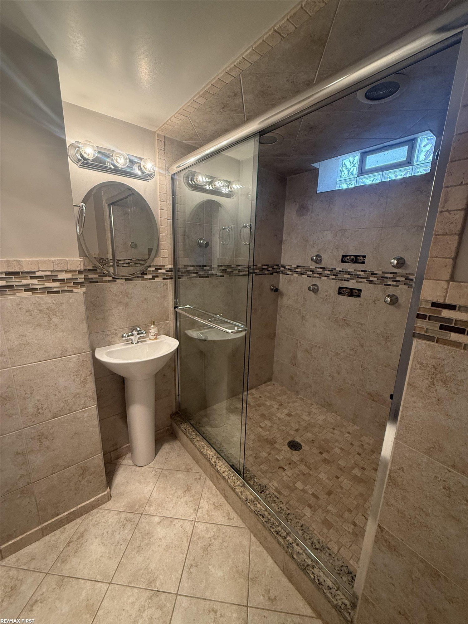 17851 Rainbow Street, Fraser, MI 48026 — Photo 19