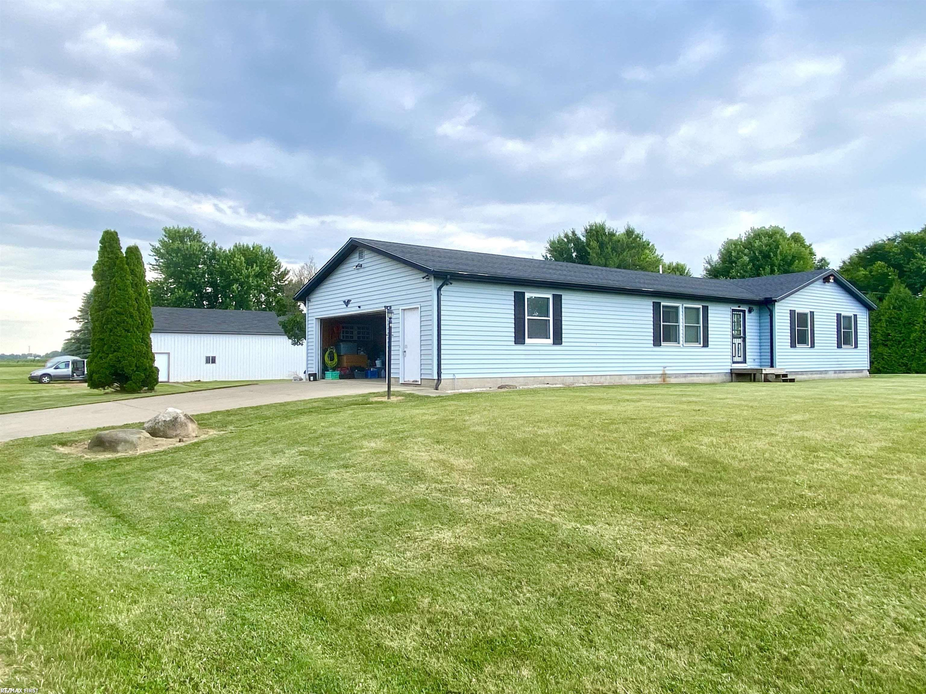 17250 Armada Center Road, MI — Photo 3