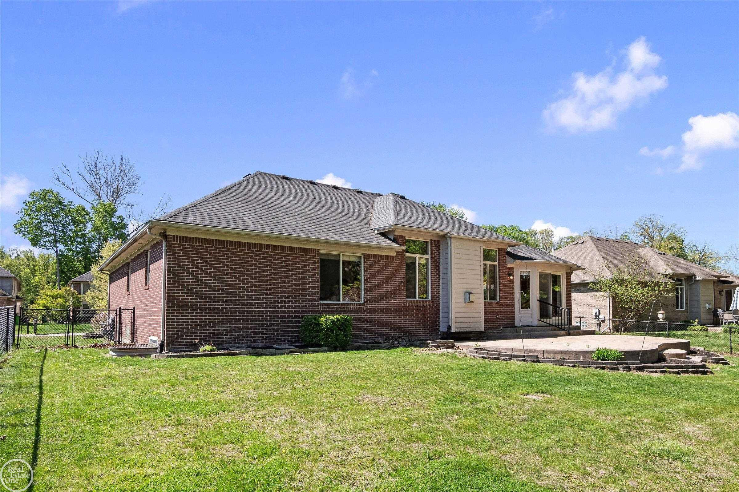 34203 Jerome Street, New Baltimore, MI 48047 — Photo 47