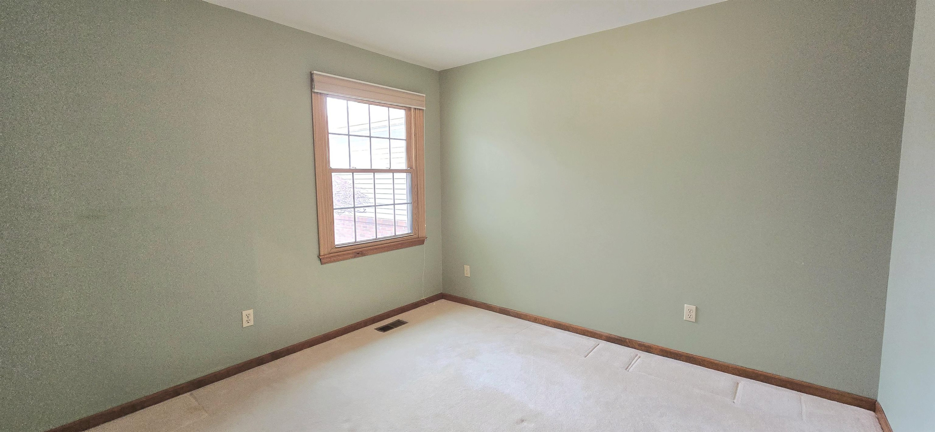 9163 Luea Lane, Swartz Creek, MI 48473 — Photo 15