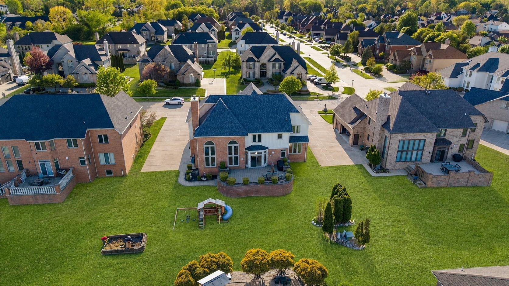 43358 CHESTER DRIVE Drive, Sterling Heights, MI 48314 — Photo 14