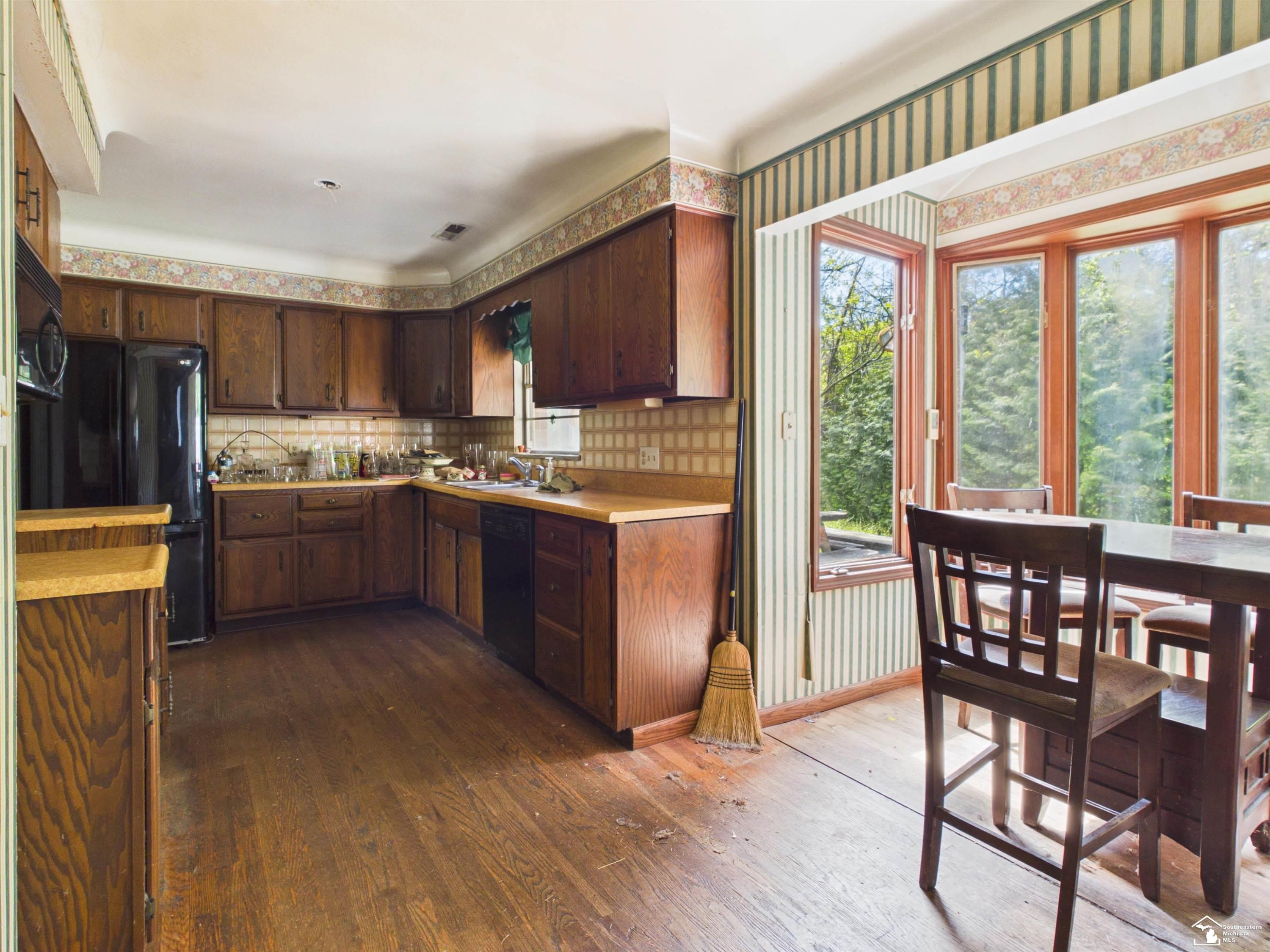 7211 Wildhaven Park Road, Lambertville, MI 48144 — Photo 11