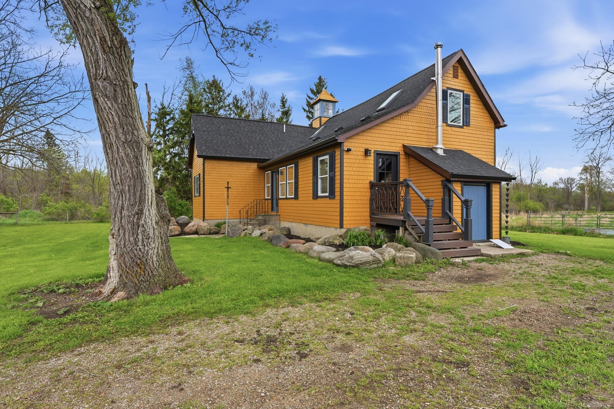 8839 Petz Road, Imlay City, MI 48444 — Photo 4