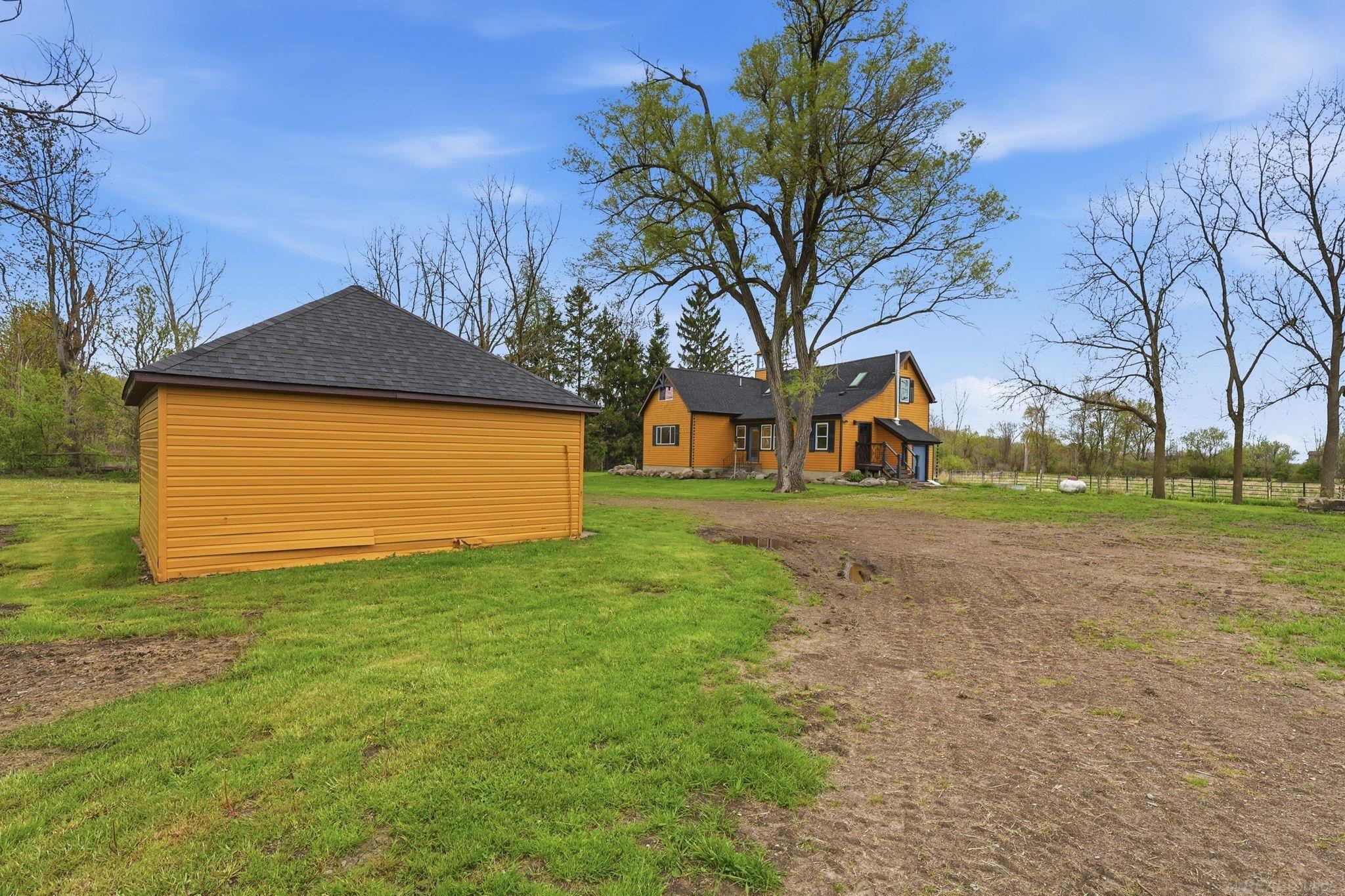 8839 Petz Road, Imlay City, MI 48444 — Photo 37