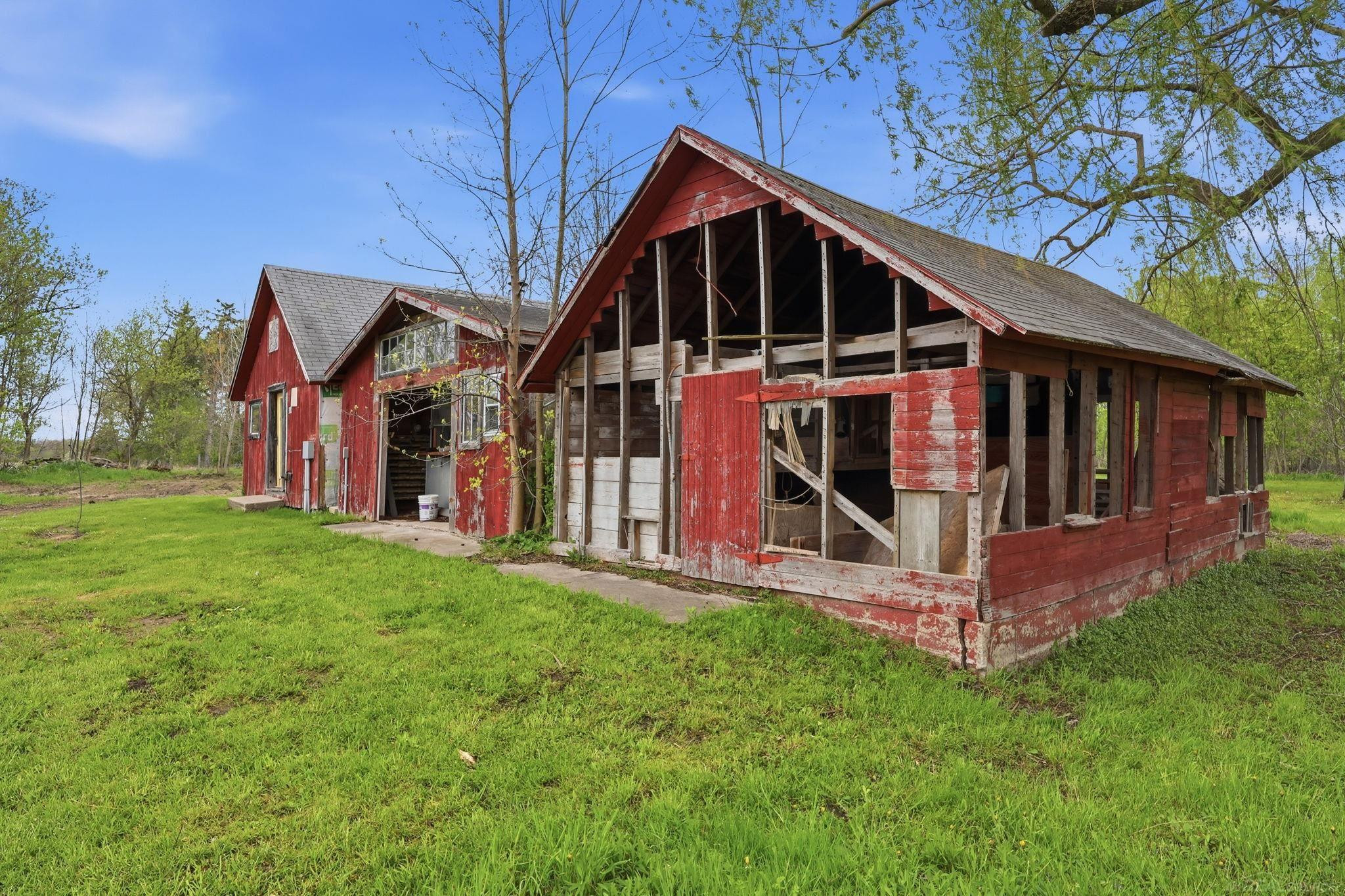 8839 Petz Road, Imlay City, MI 48444 — Photo 40