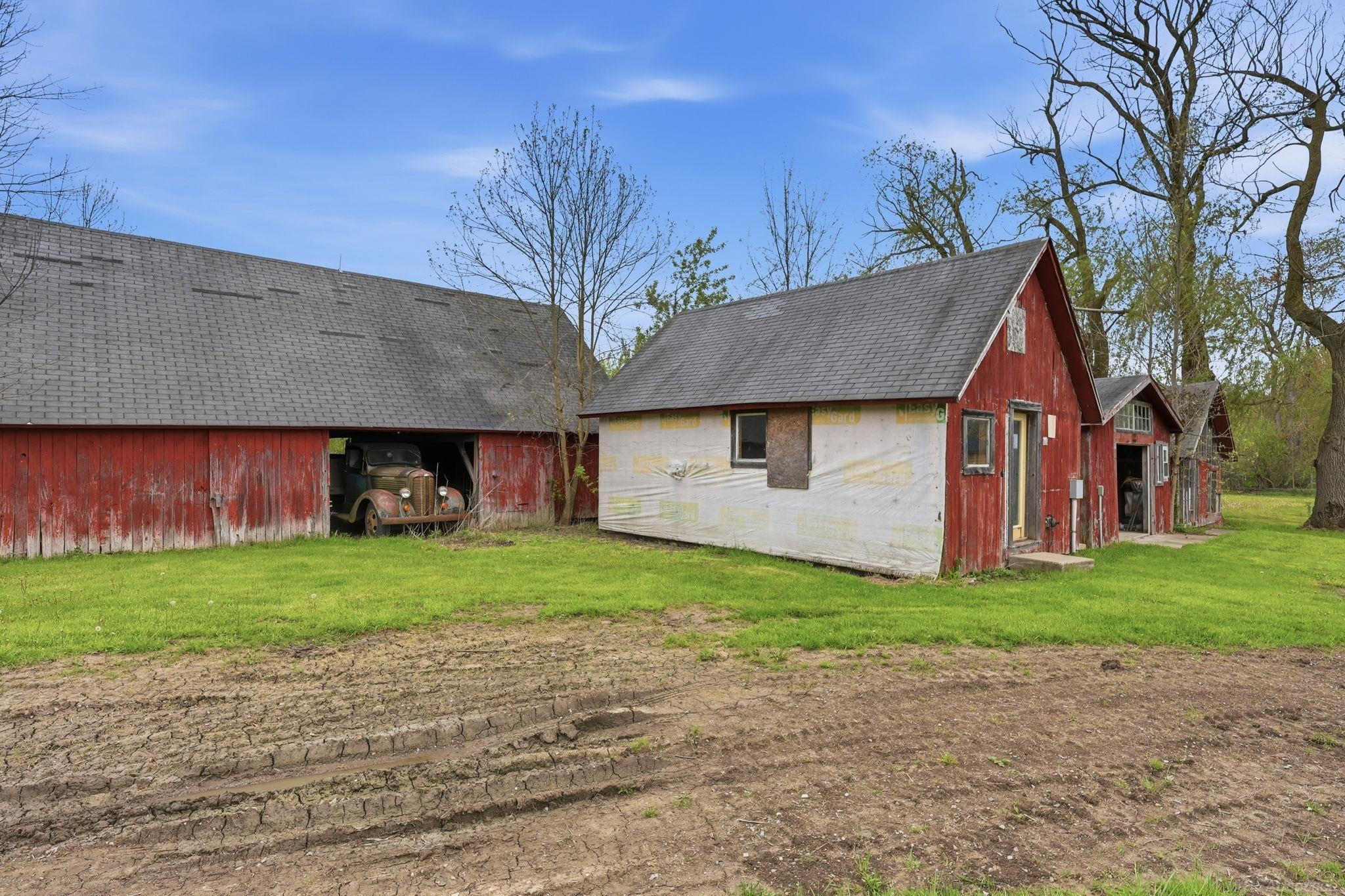 8839 Petz Road, Imlay City, MI 48444 — Photo 41