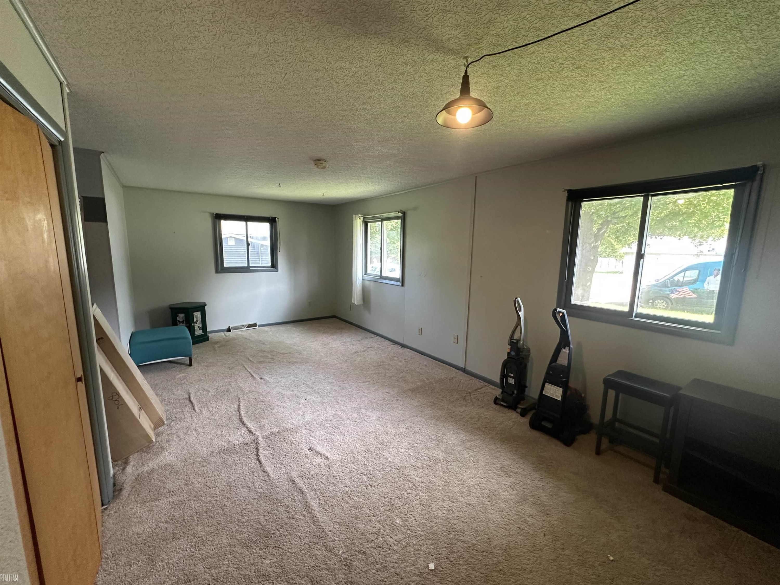 228 Indian Road, Pennfield, MI 49017 — Photo 17
