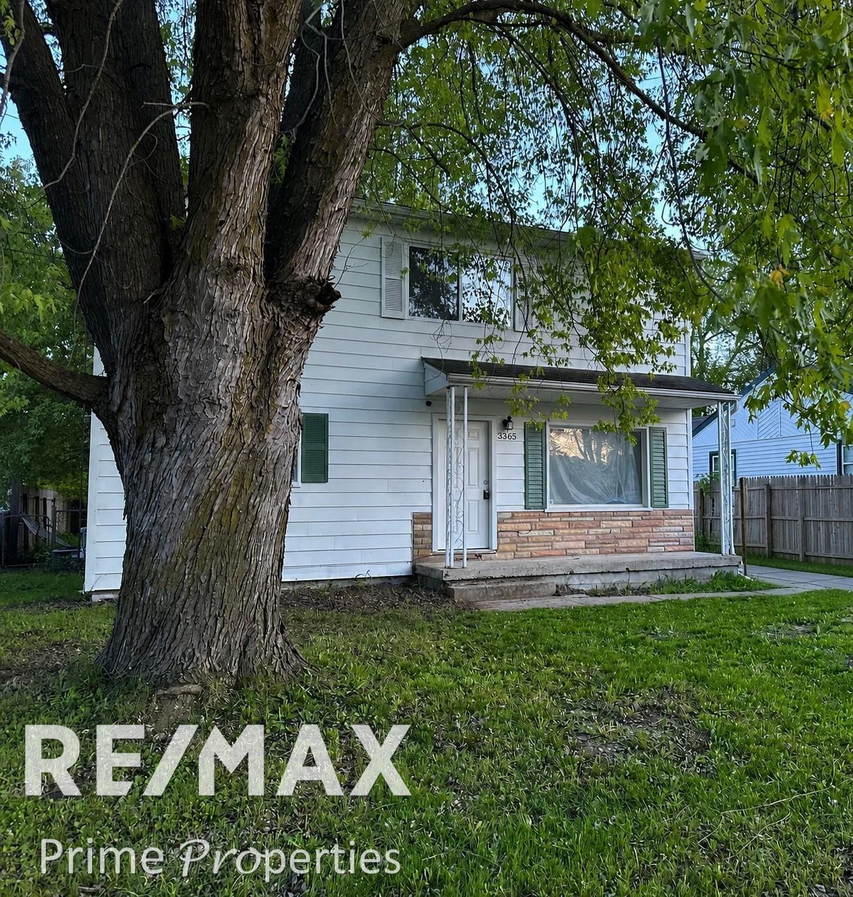 3365 W Lyndon Avenue, Flint, MI 48504 — Photo 2