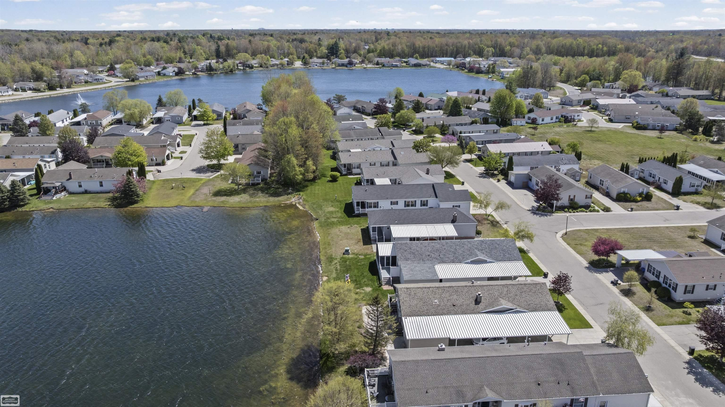 6218 Square Lake Drive, Kimball, MI — Photo 37