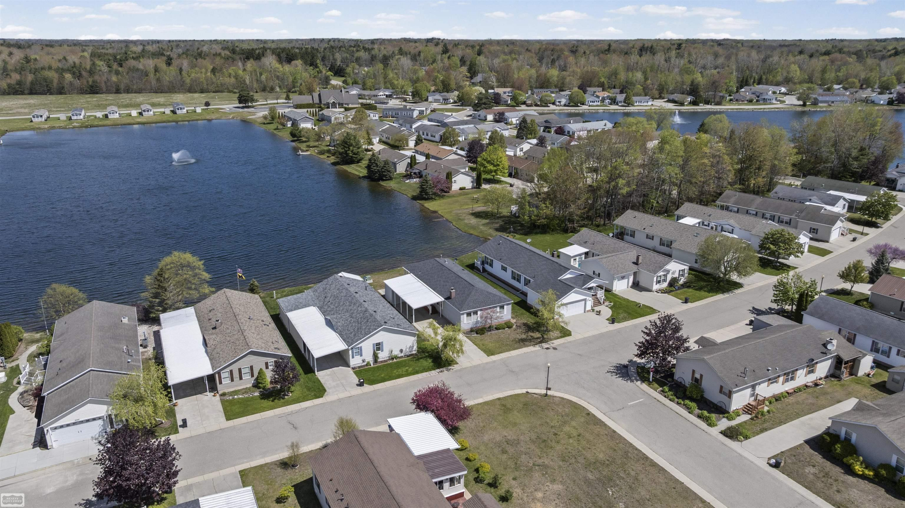 6218 Square Lake Drive, Kimball, MI — Photo 38