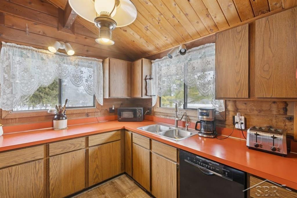 6431 Whitmore Lake Road, Whitmore Lake, MI 48189 — Photo 15