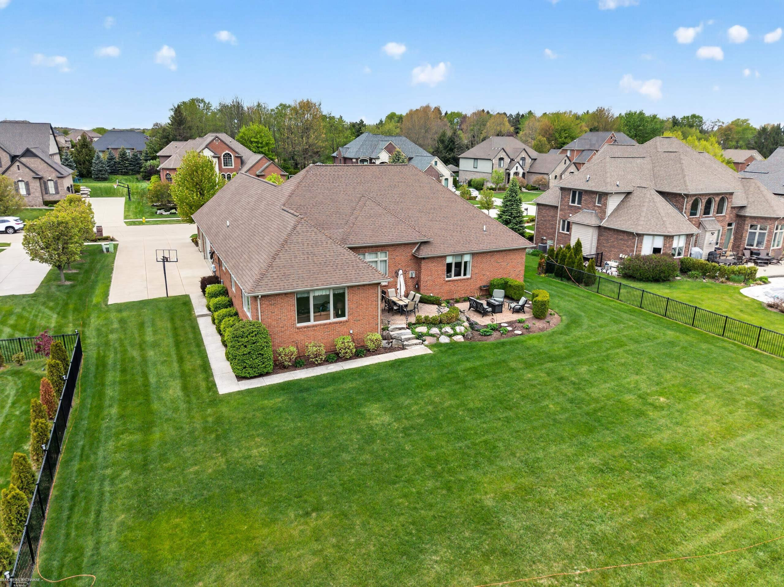 62734 Morningside Drive, Washington, MI — Photo 8