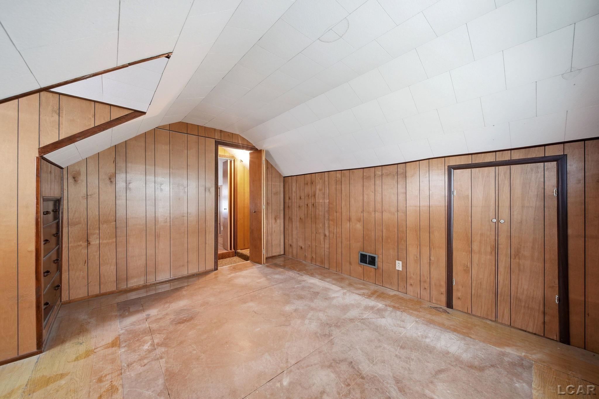 905 Sheffield Ave Street, Adrian, MI 49221 — Photo 23