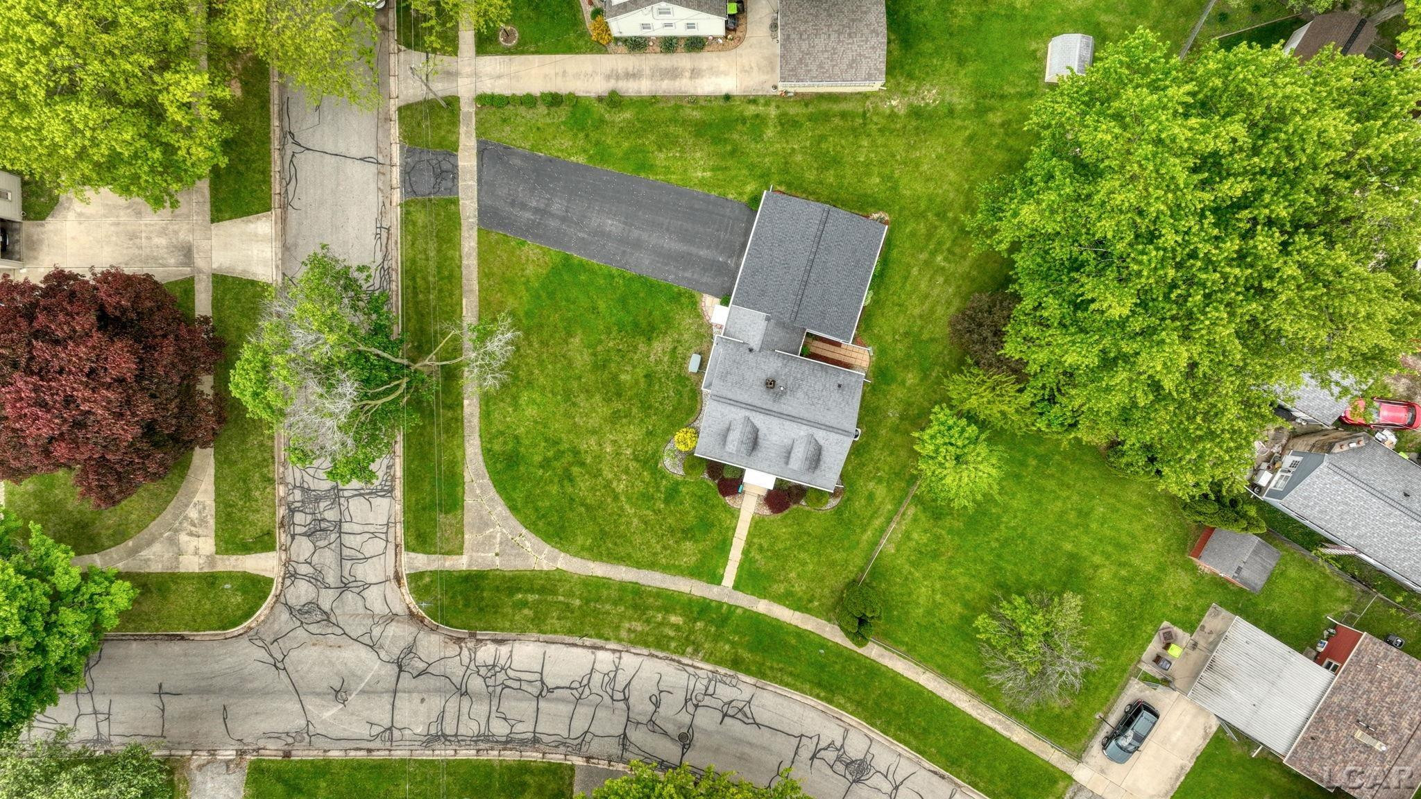 905 Sheffield Ave Street, Adrian, MI 49221 — Photo 35