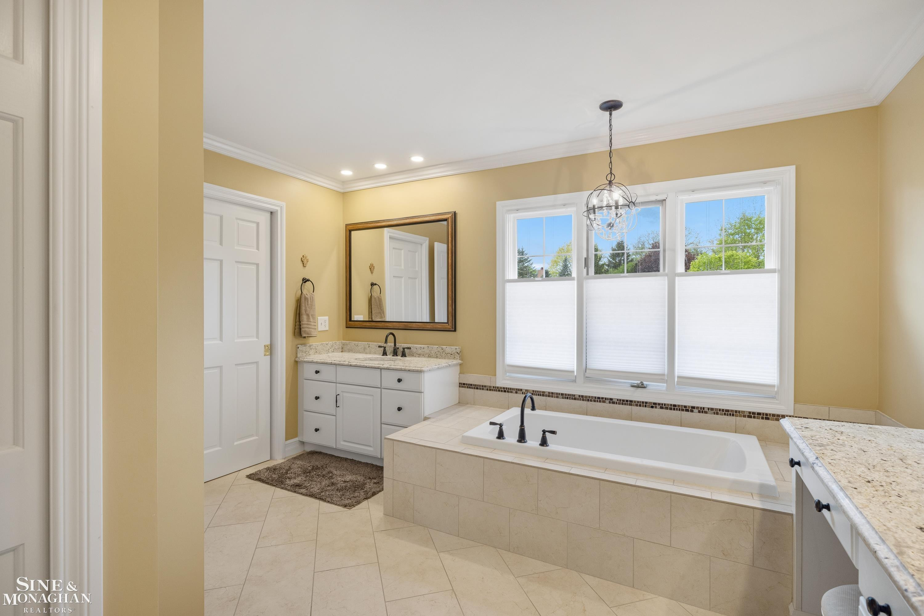 41719 Sudbury Court, Novi, MI 48375 — Photo 42