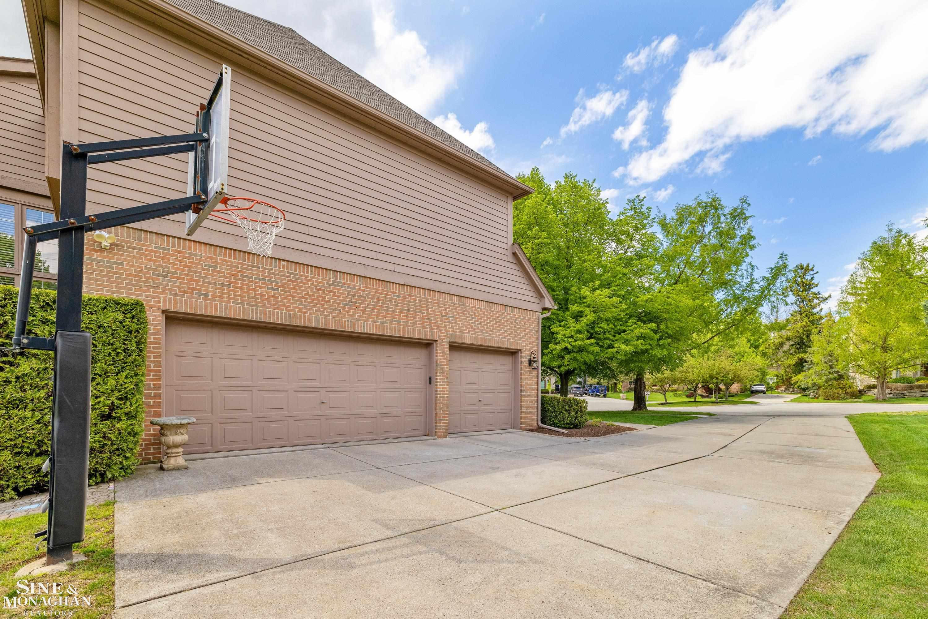 41719 Sudbury Court, Novi, MI 48375 — Photo 67