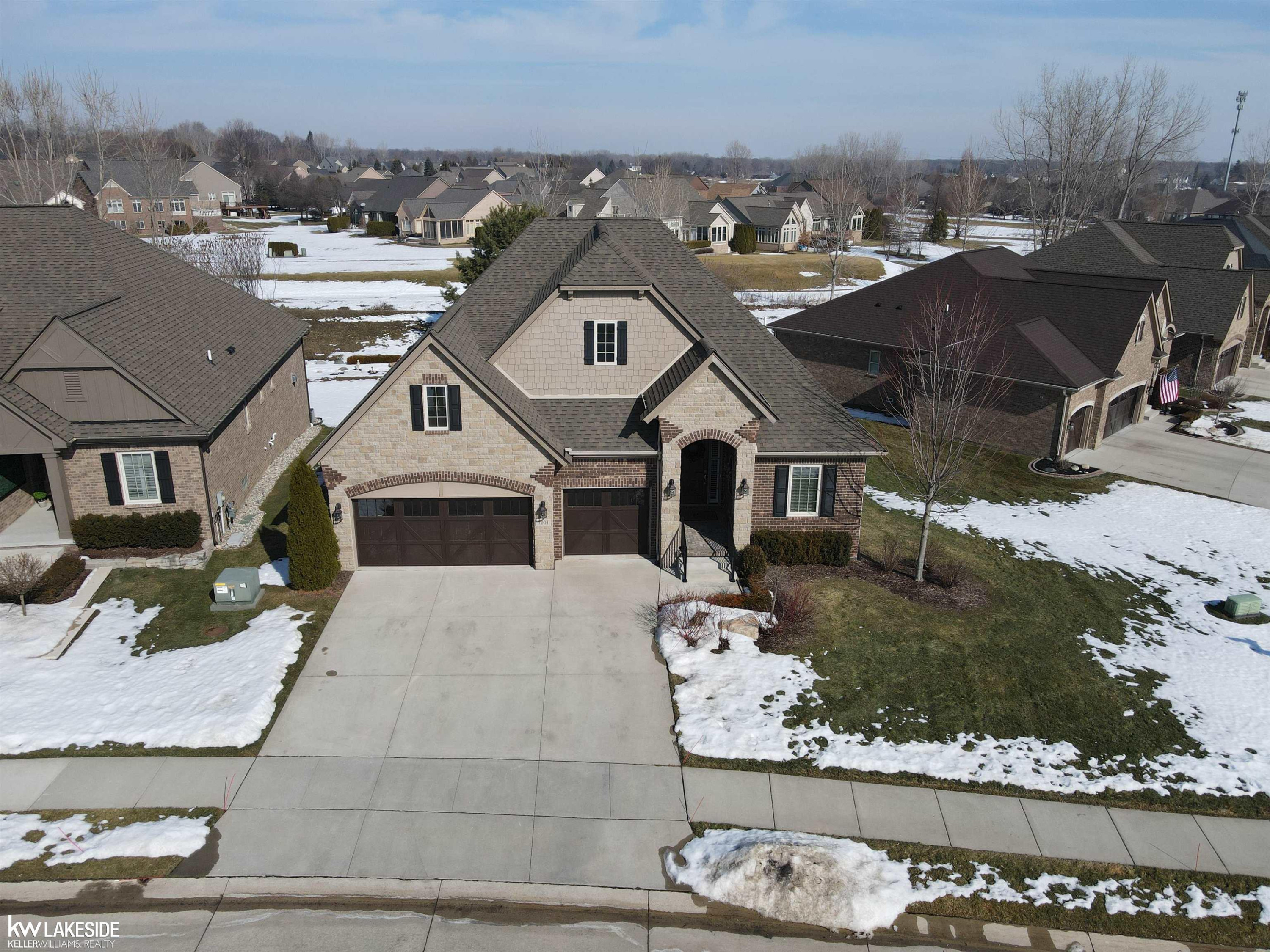 7001 Venturi Drive, Washington, MI — Photo 2