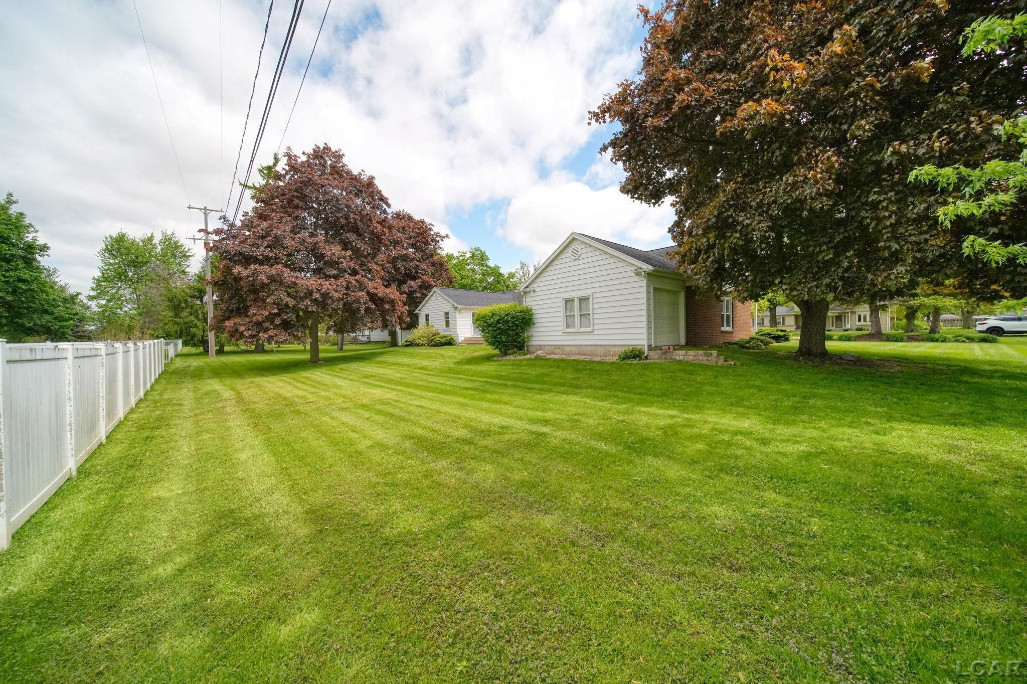 425 W Oregon Rd Street, Adrian, MI 49221 — Photo 16