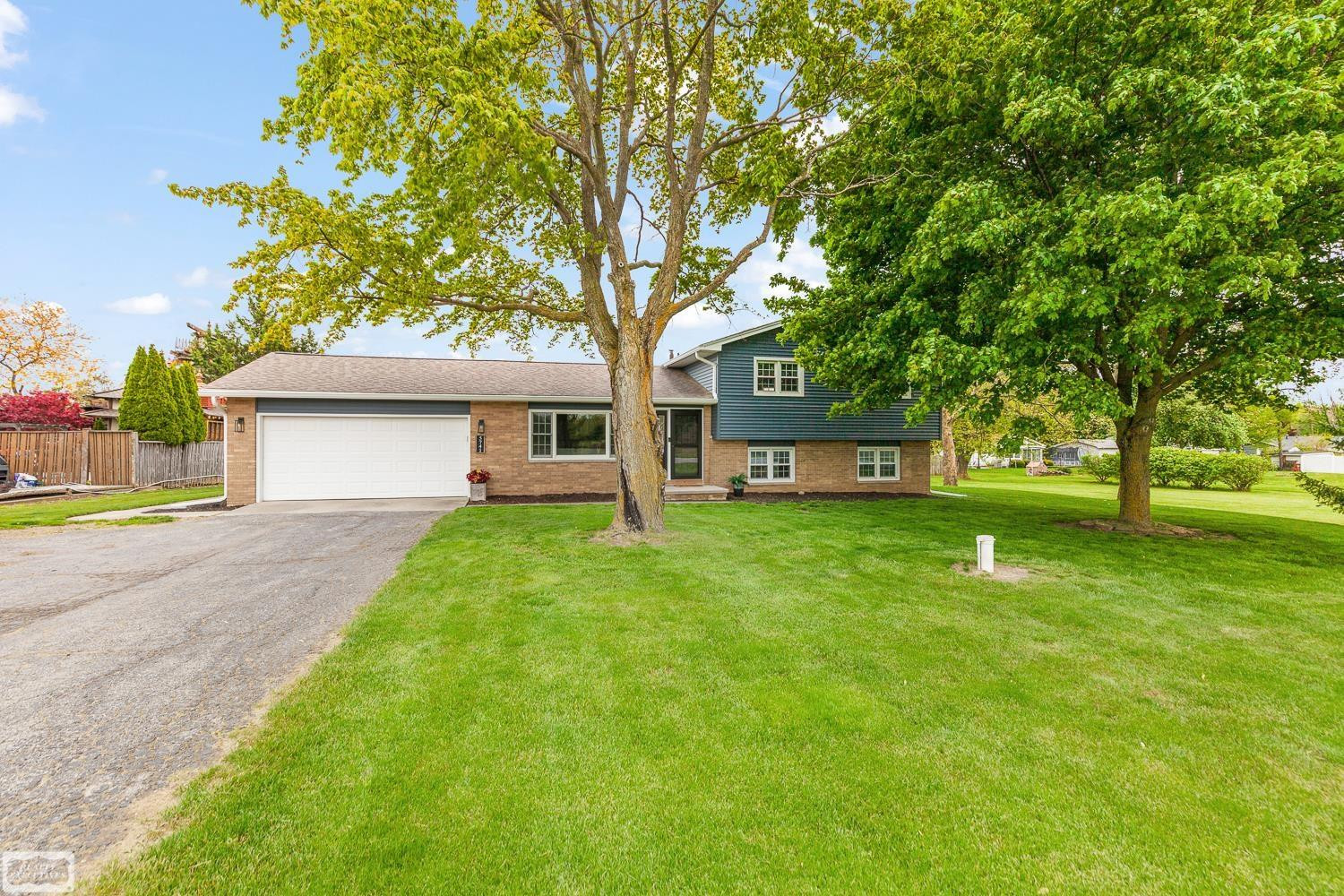 5741 N. Adrian Hwy. Road, Adrian, MI 49221 — Photo 2