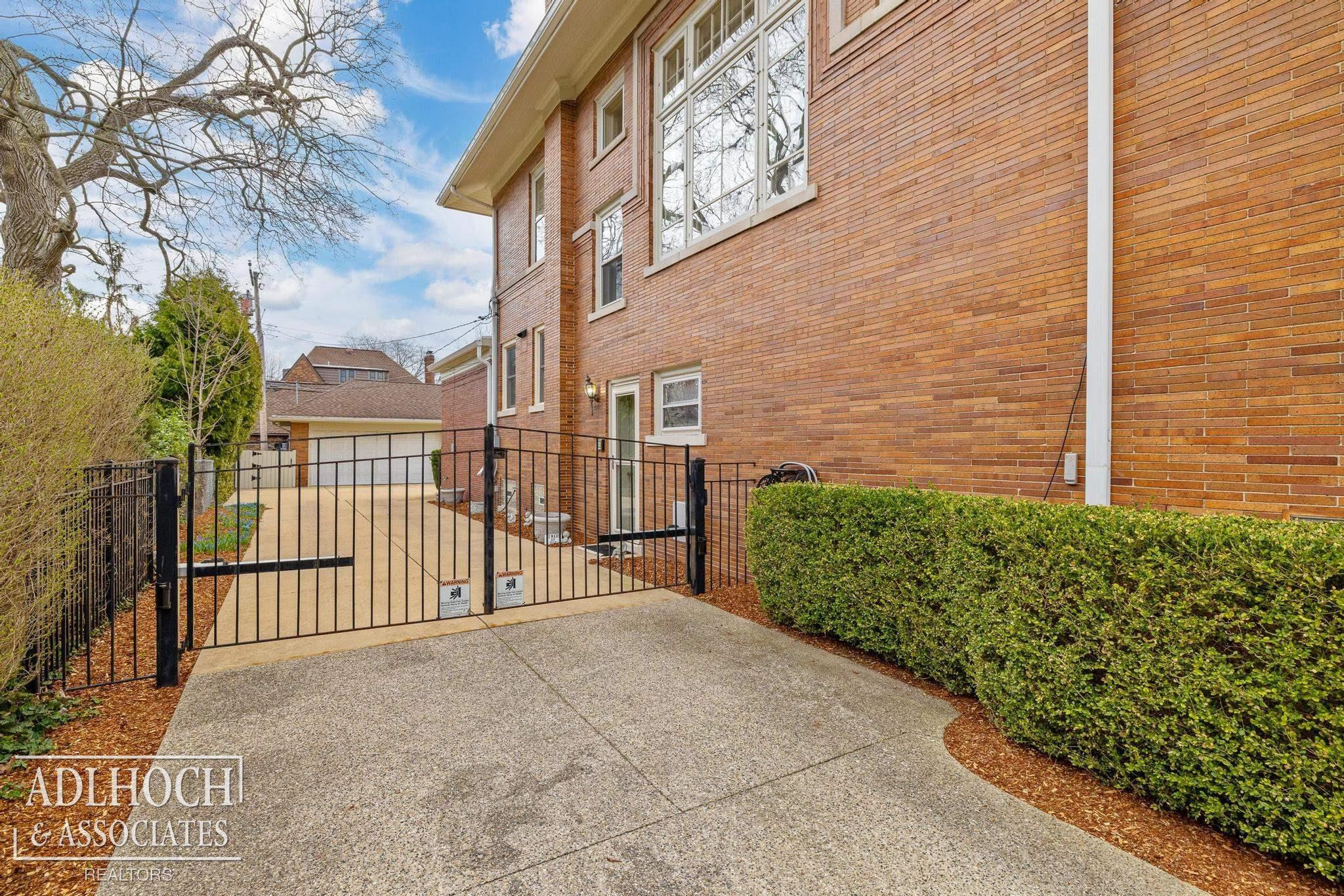 1020 Kensington Avenue, Grosse Pointe, MI 48230 — Photo 36