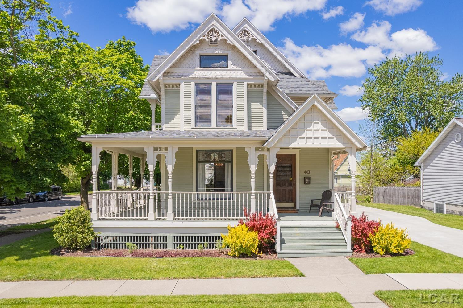 403 N Locust St Street, Adrian, MI 49221 — Photo 4