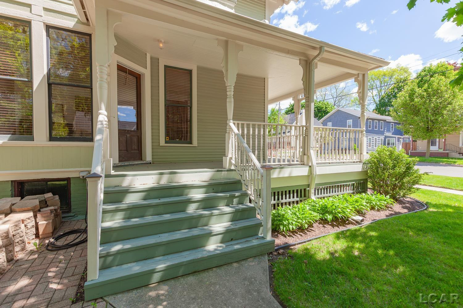403 N Locust St Street, Adrian, MI 49221 — Photo 11