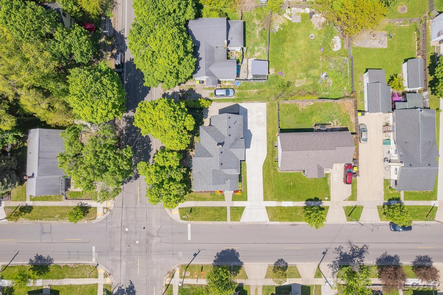403 N Locust St Street, Adrian, MI 49221 — Photo 58
