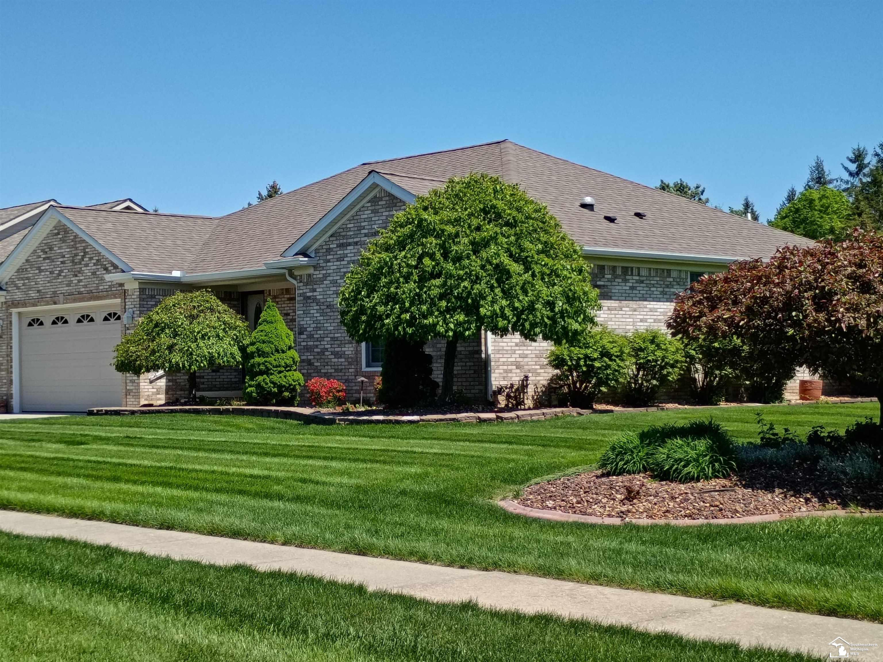 15496 Rutherford Boulevard, Monroe, MI 48161 — Photo 2