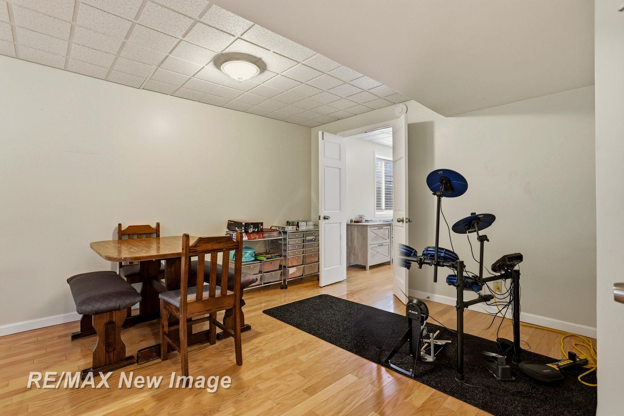 9151 Heatherfield Lane, Saginaw, MI 48609 — Photo 42