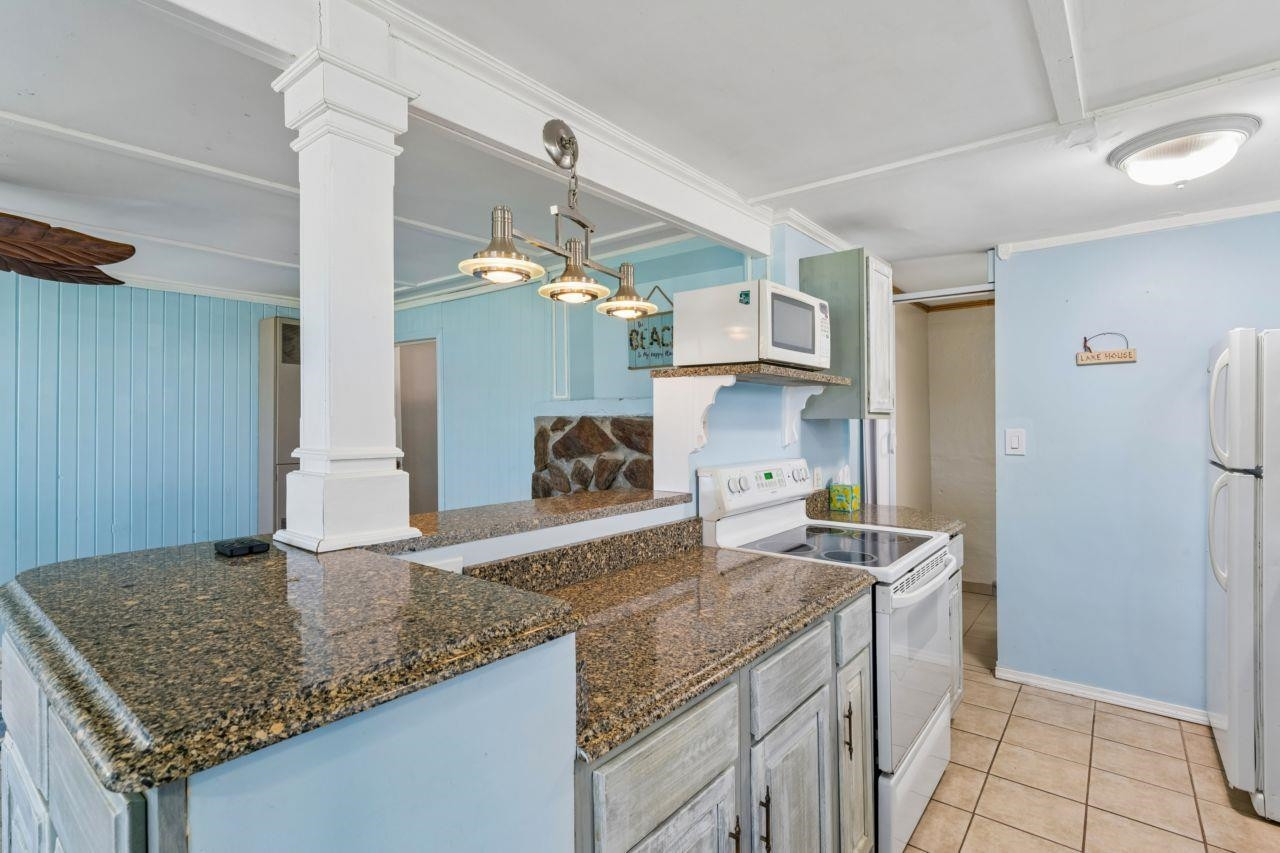 2074 Gray Park Drive, Lapeer, MI 48446 — Photo 13