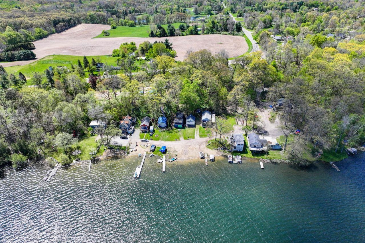 2074 Gray Park Drive, Lapeer, MI 48446 — Photo 28