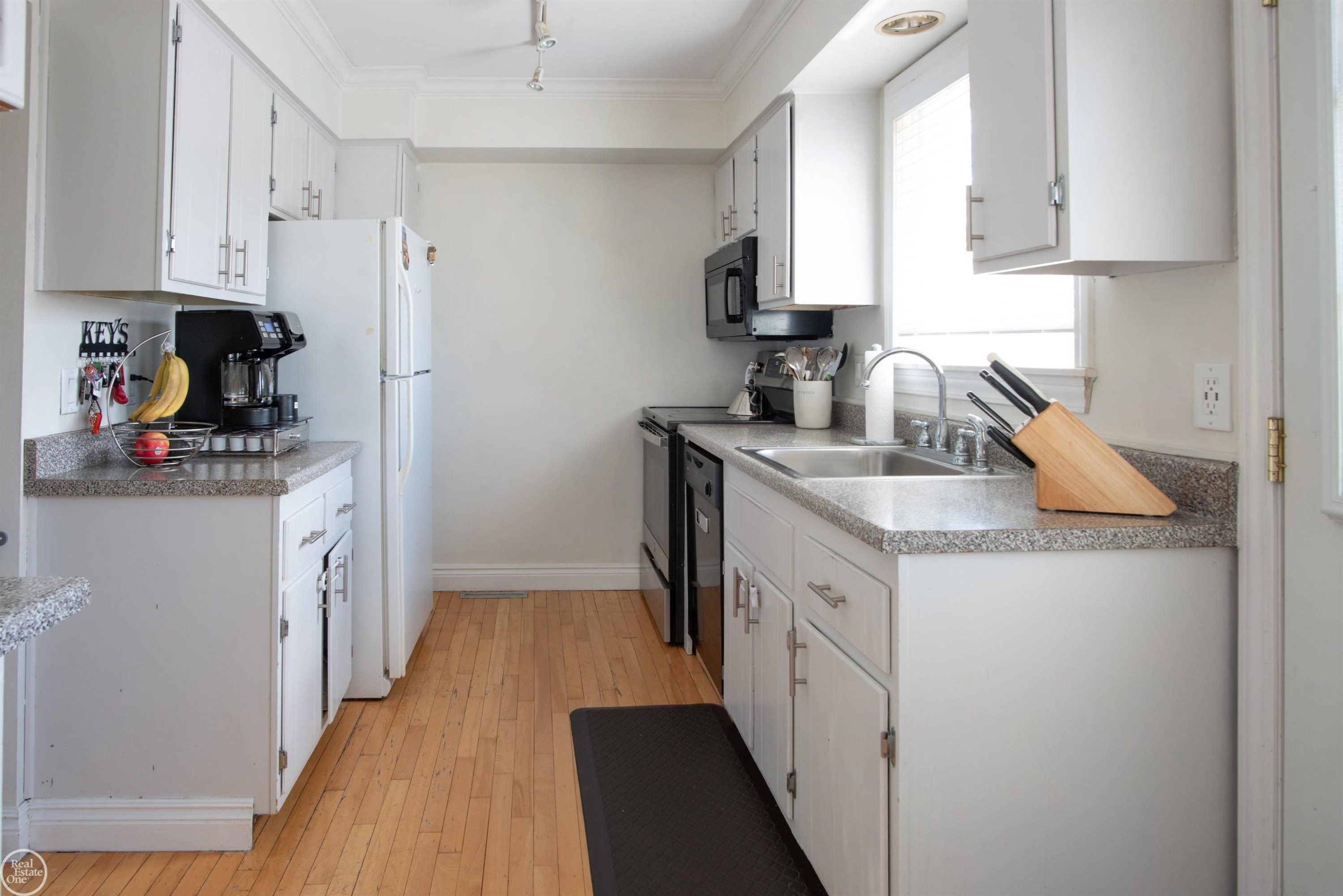 444 Miller Avenue, Rochester, MI 48307 — Photo 5