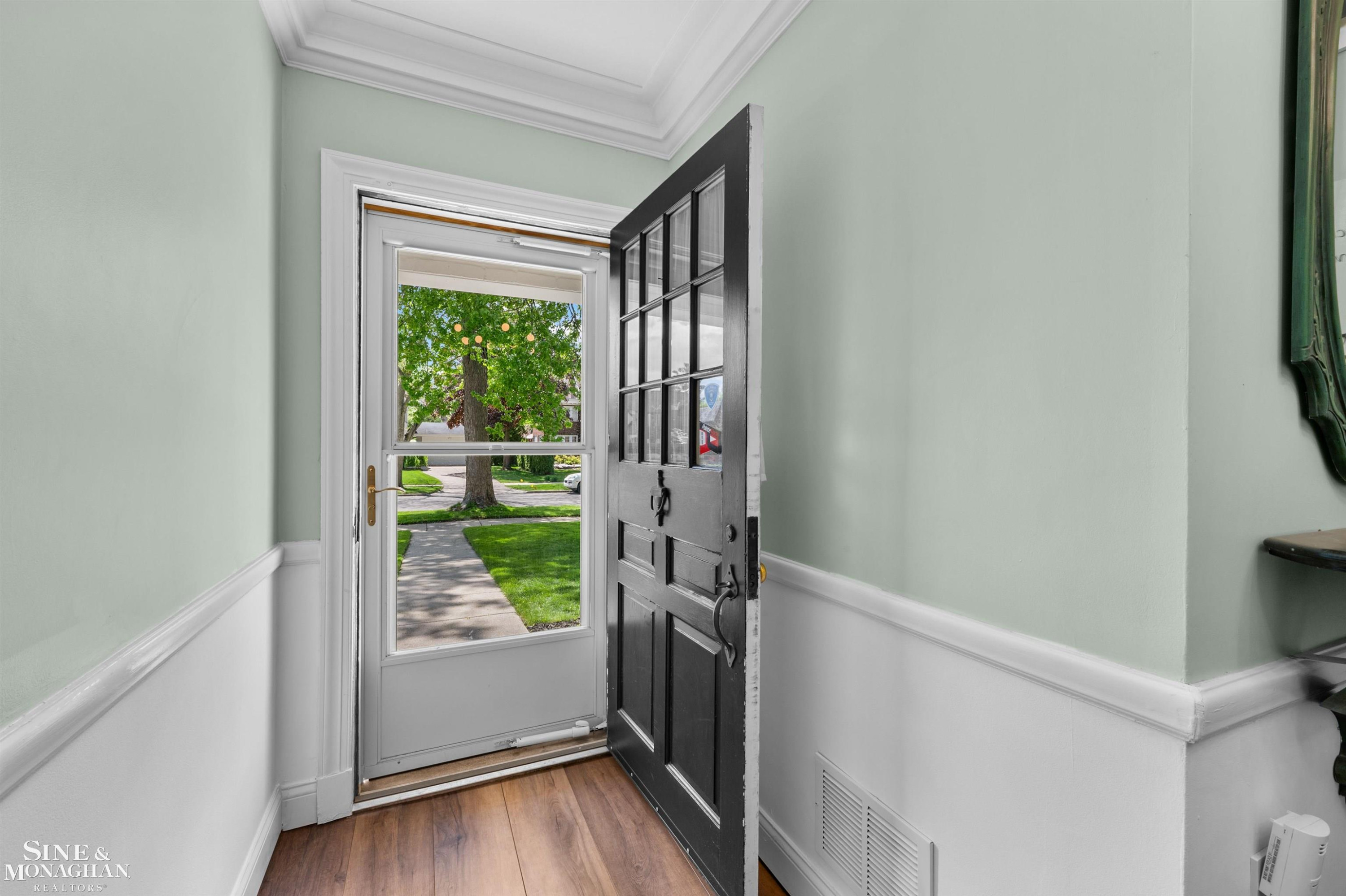 652 Pemberton Road, Grosse Pointe Park, MI 48230 — Photo 4