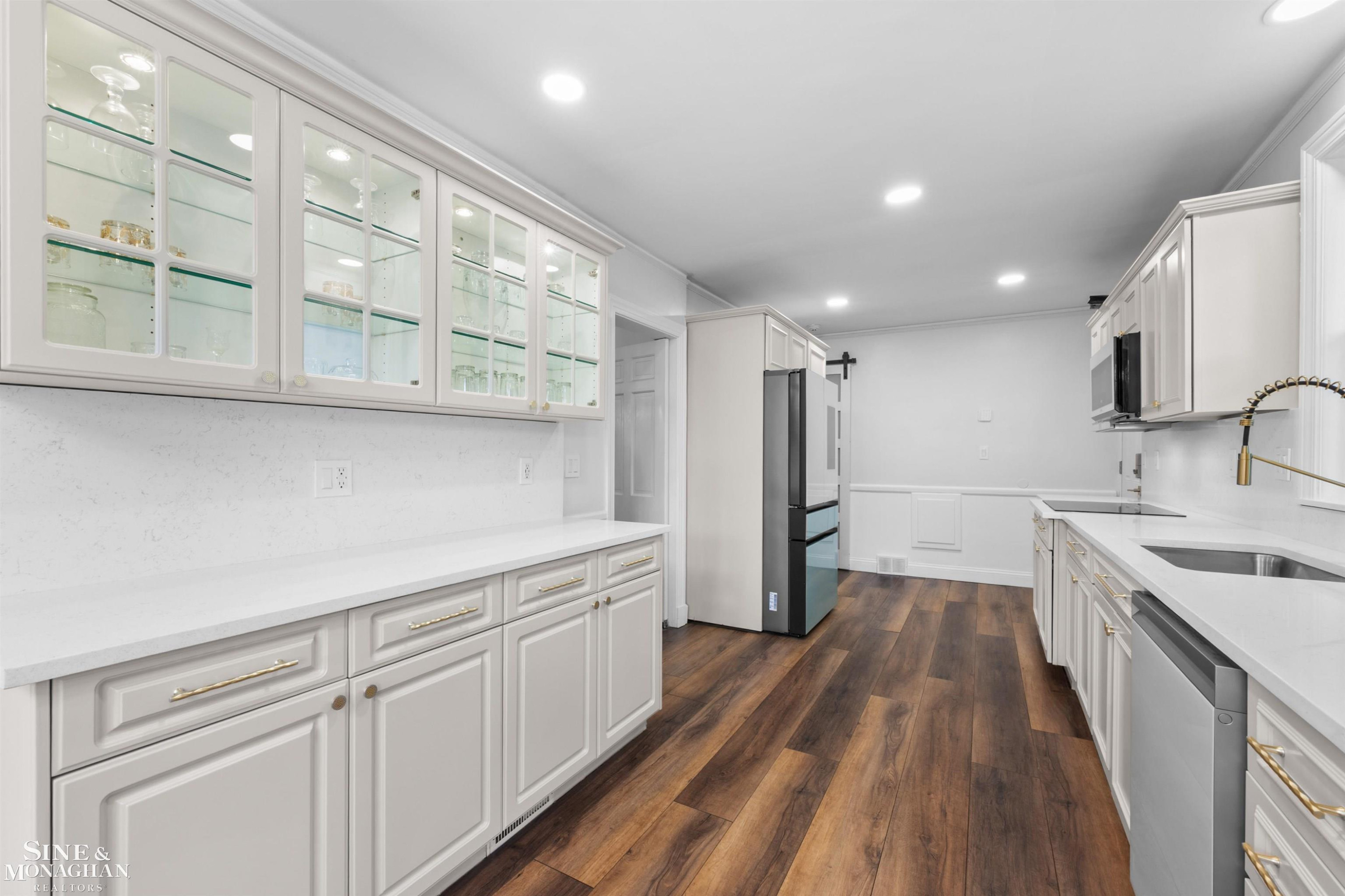 652 Pemberton Road, Grosse Pointe Park, MI 48230 — Photo 15