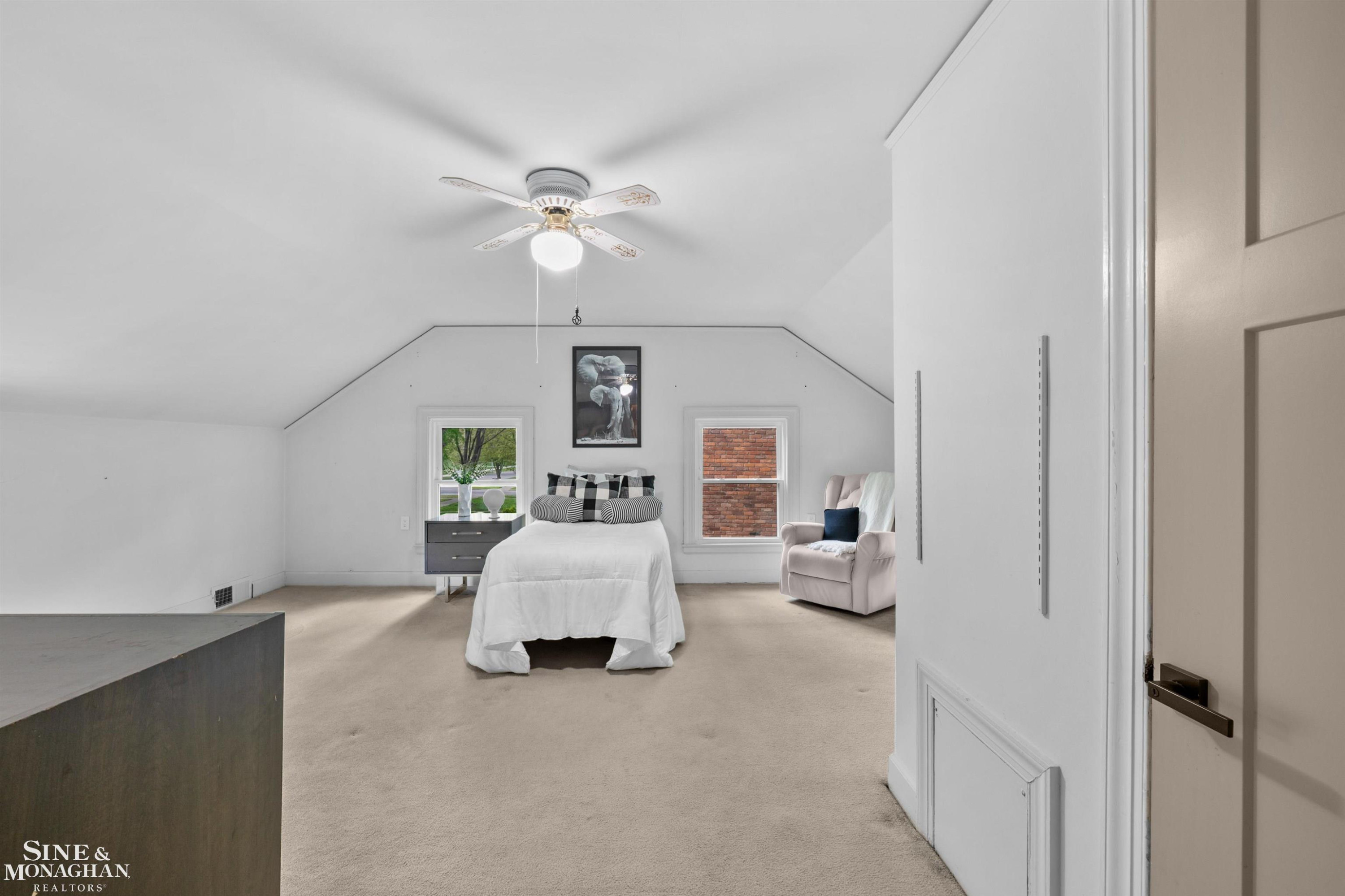 652 Pemberton Road, Grosse Pointe Park, MI 48230 — Photo 37
