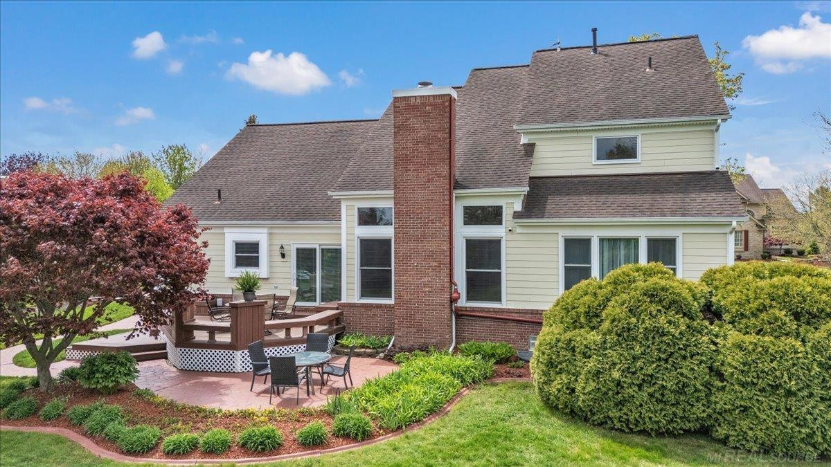 4247 Bold Meadows Street, Rochester, MI 48306 — Photo 4