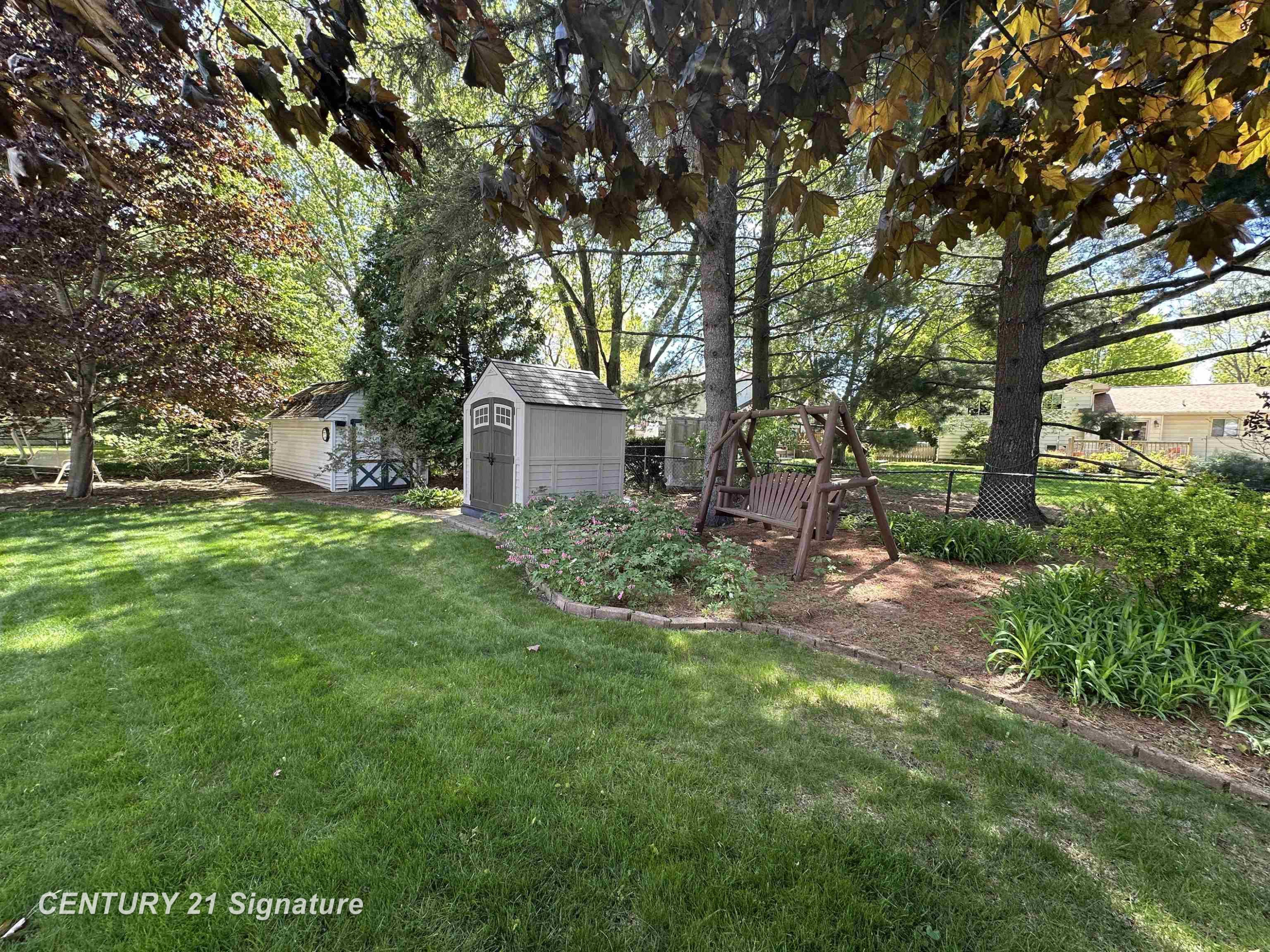 312 Sunrise Drive, Flushing, MI 48433 — Photo 43