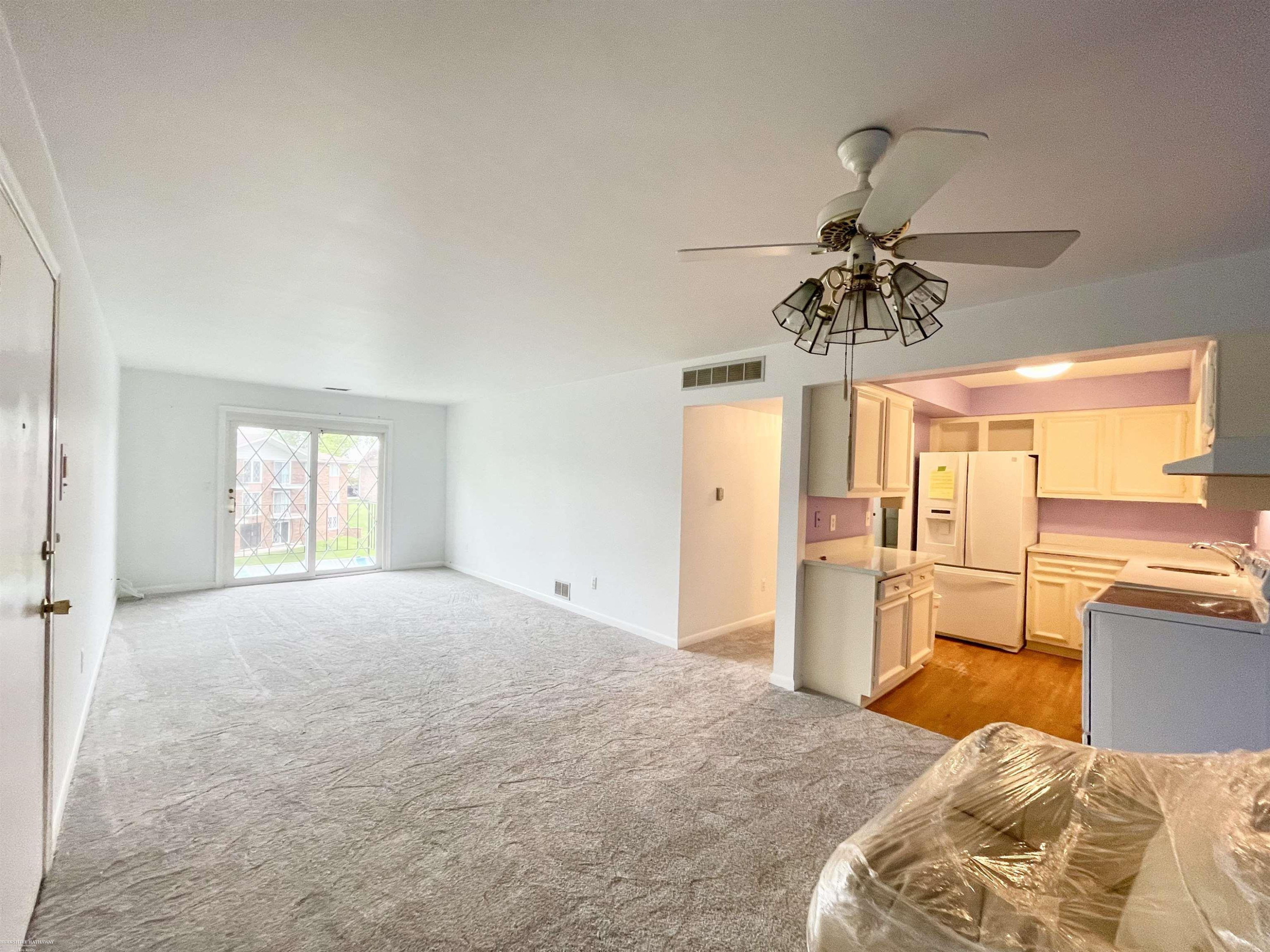 54749 Shelby Road, 65 / 4, Utica, MI 48316 — Photo 4