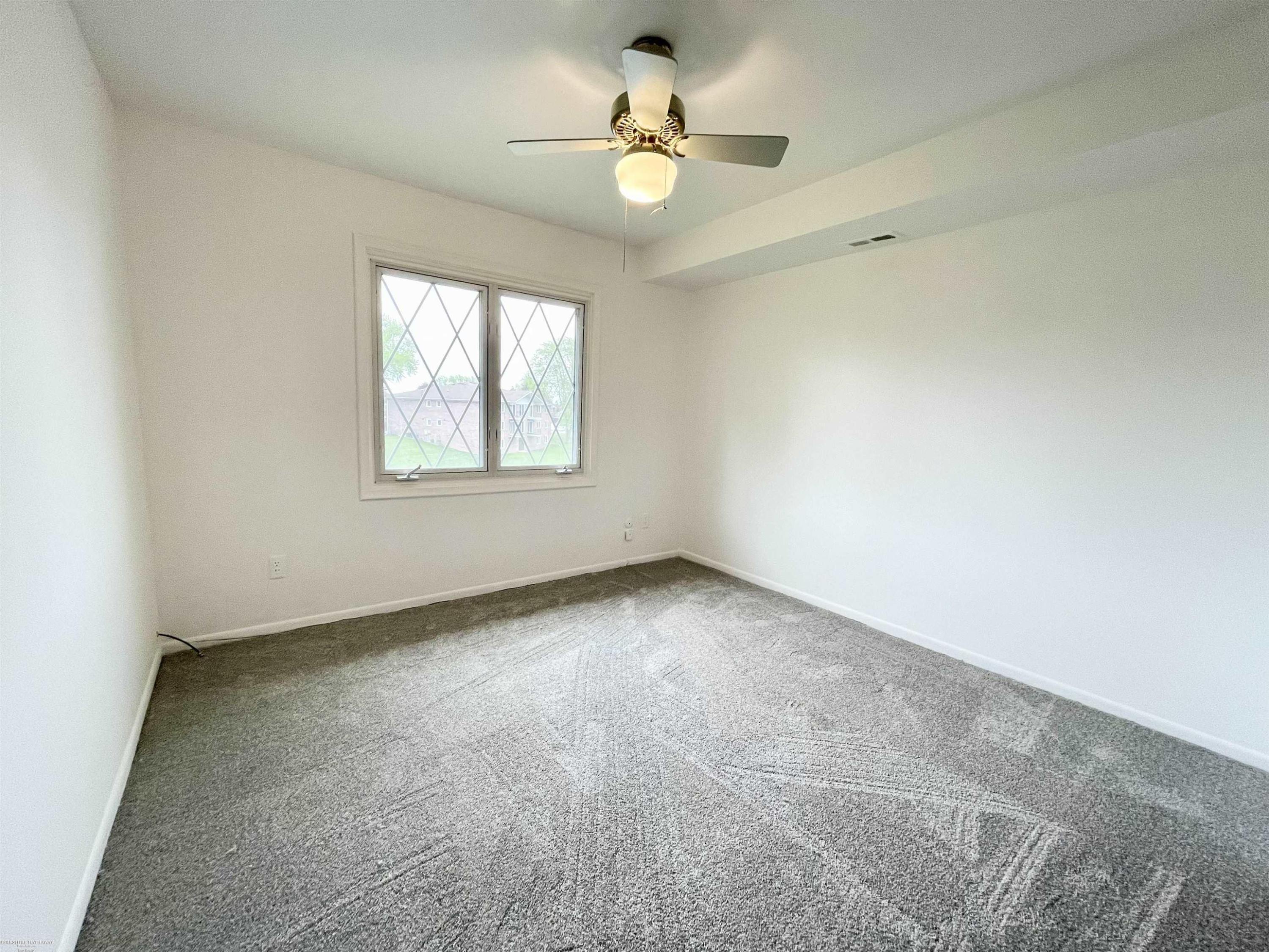 54749 Shelby Road, 65 / 4, Utica, MI 48316 — Photo 13