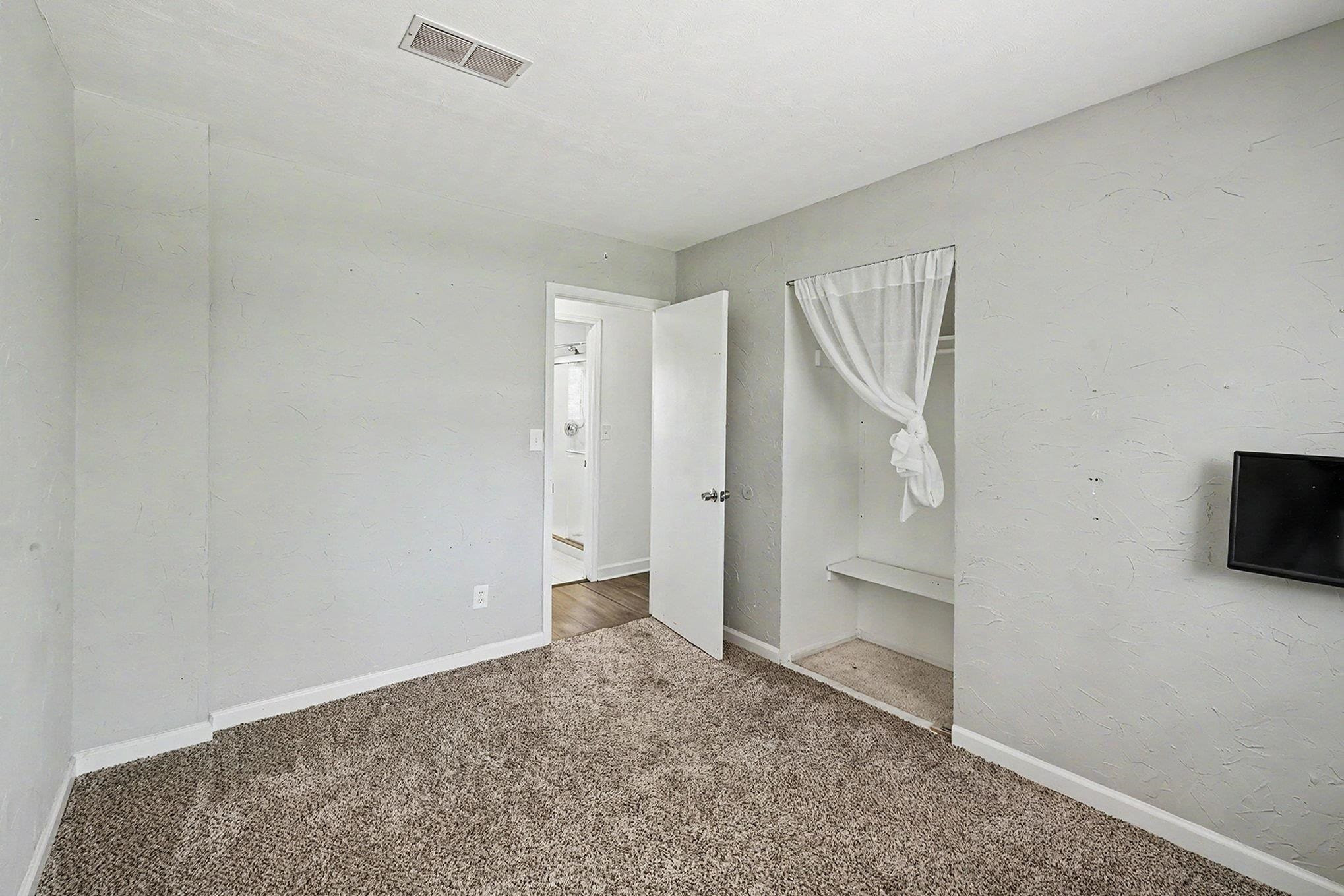 521 Rust Park Drive, Grand Blanc, MI 48439 — Photo 12