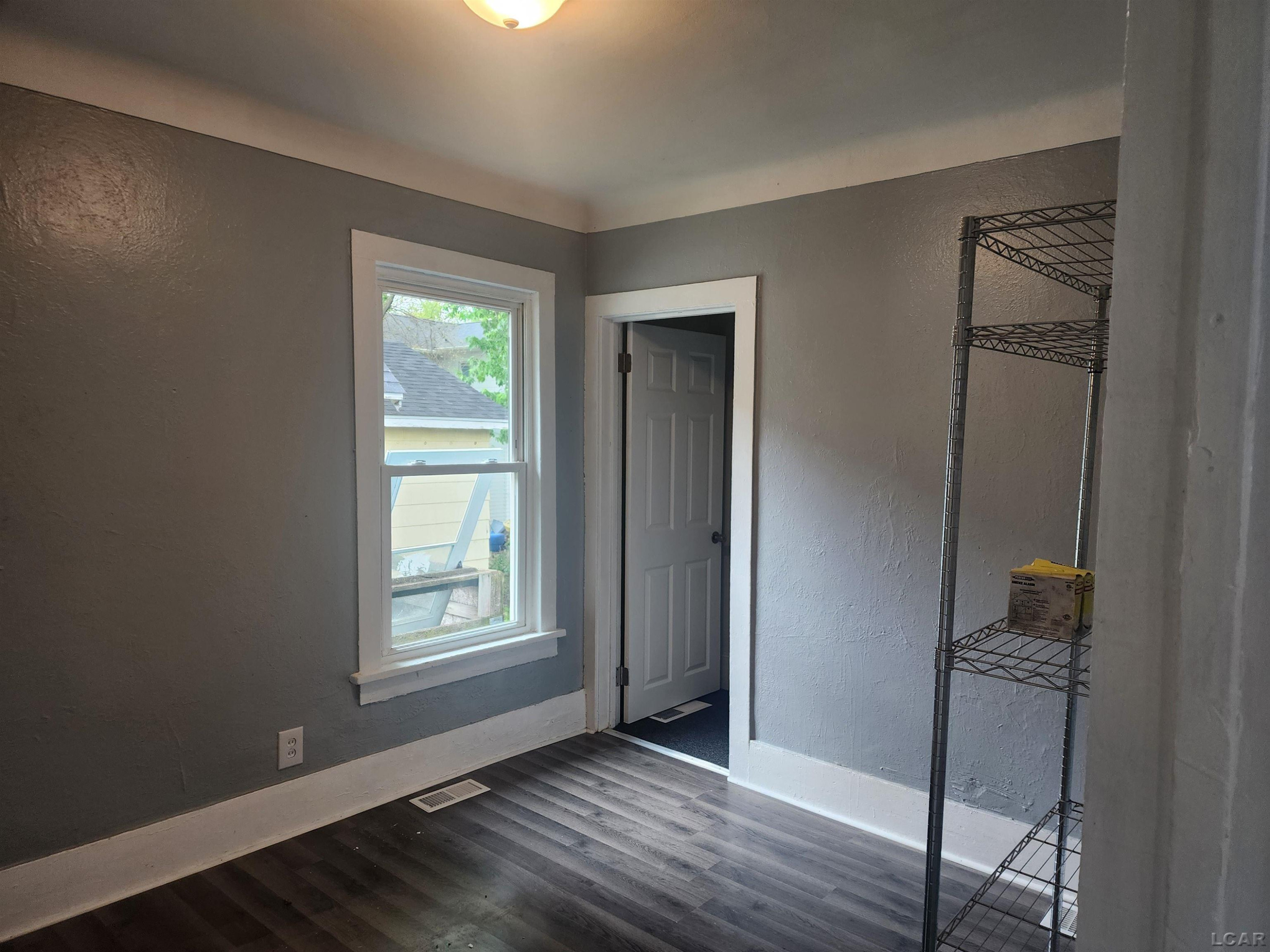 315 Lawrence Street, Adrian, MI 49221 — Photo 7