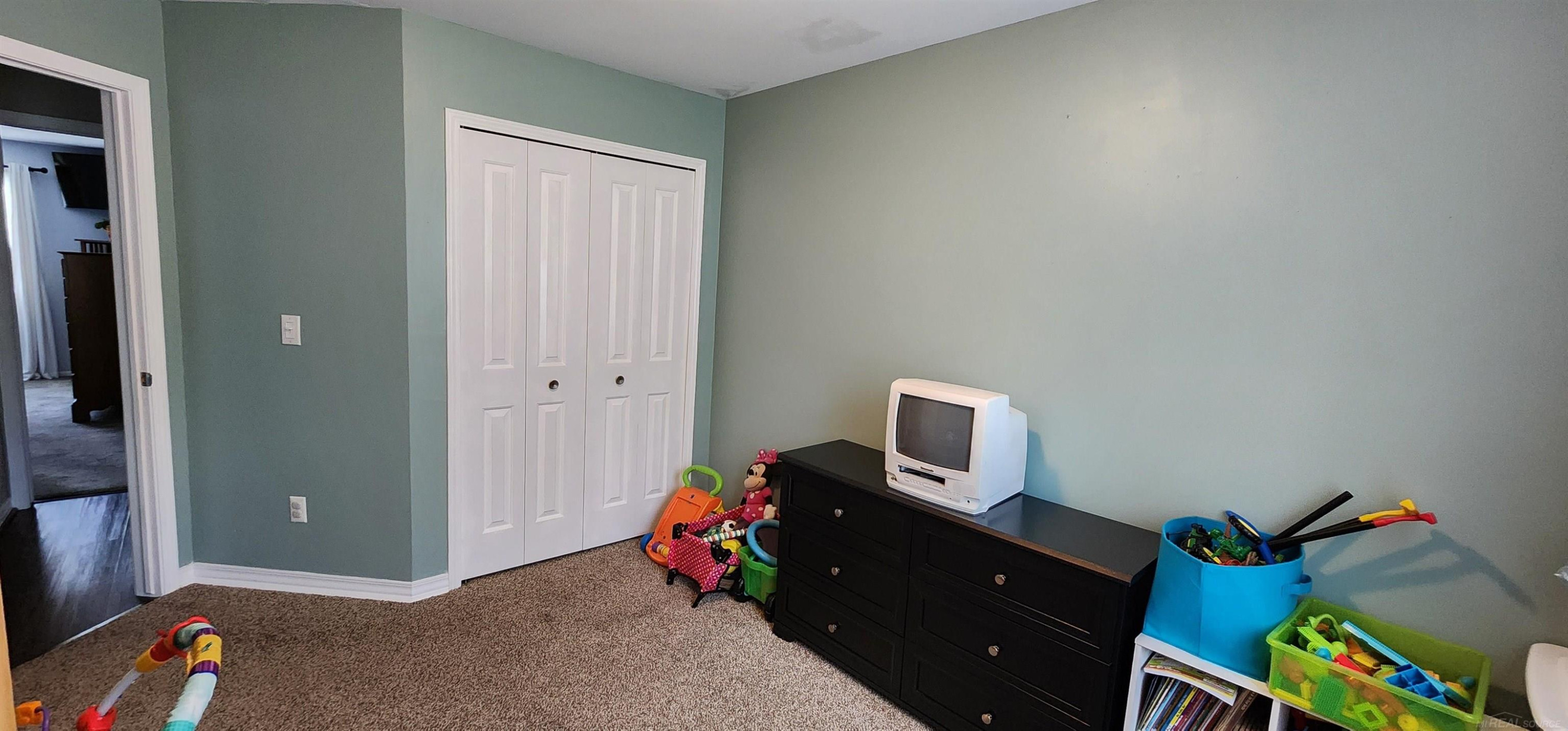 46809 Burt Court, Chesterfield, MI 48047 — Photo 16