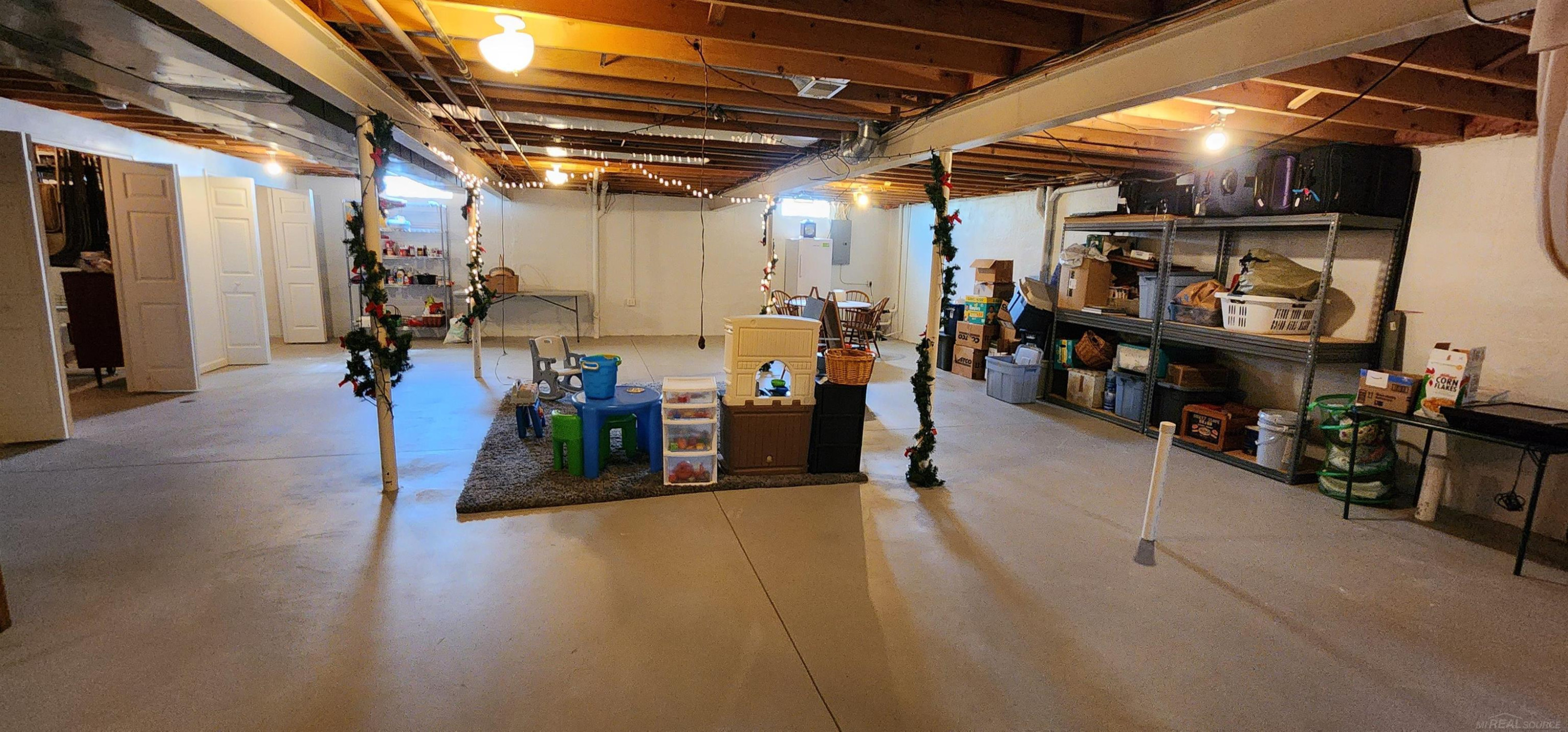 46809 Burt Court, Chesterfield, MI 48047 — Photo 28