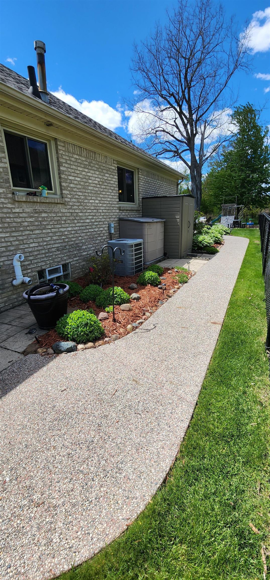 46809 Burt Court, Chesterfield, MI 48047 — Photo 35