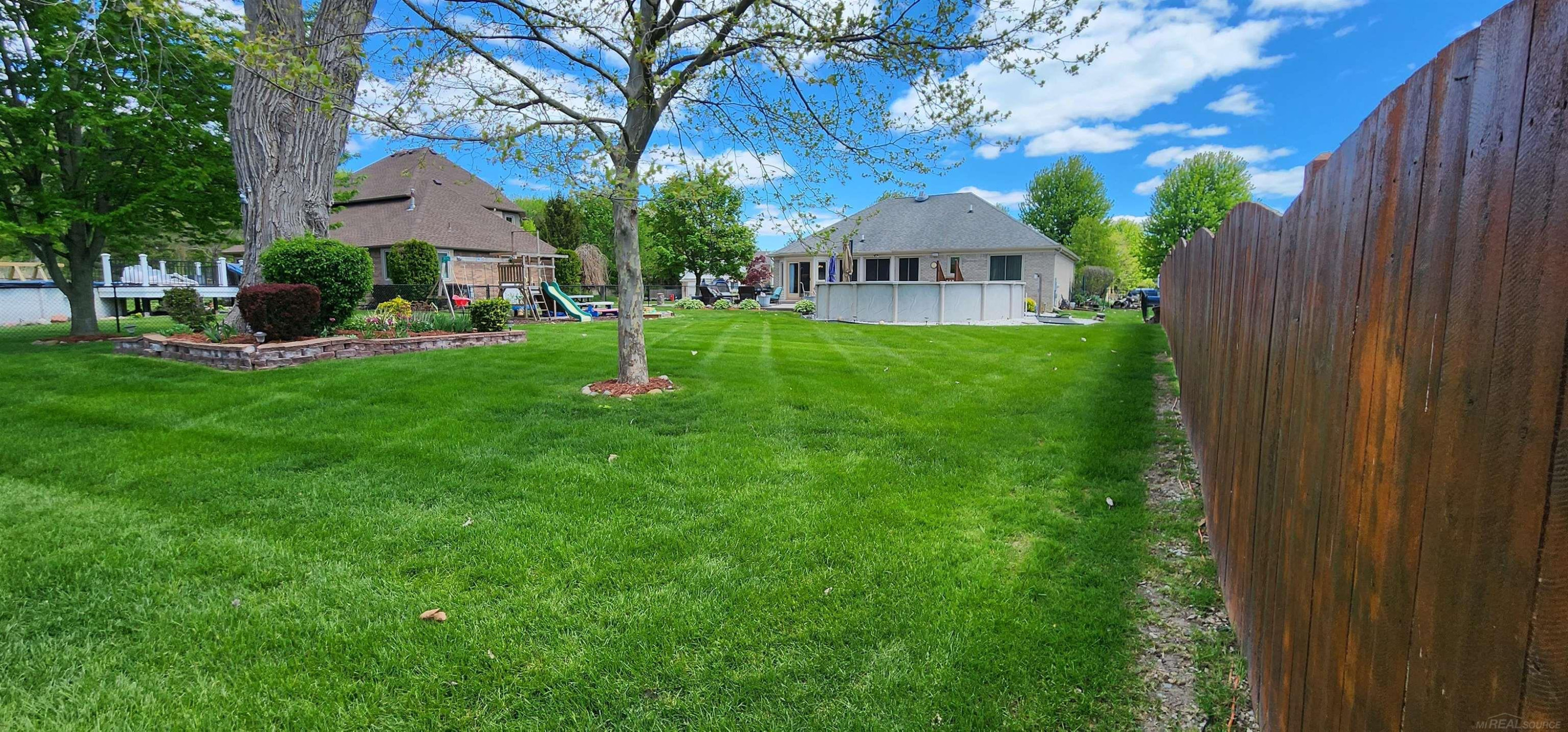 46809 Burt Court, Chesterfield, MI 48047 — Photo 48