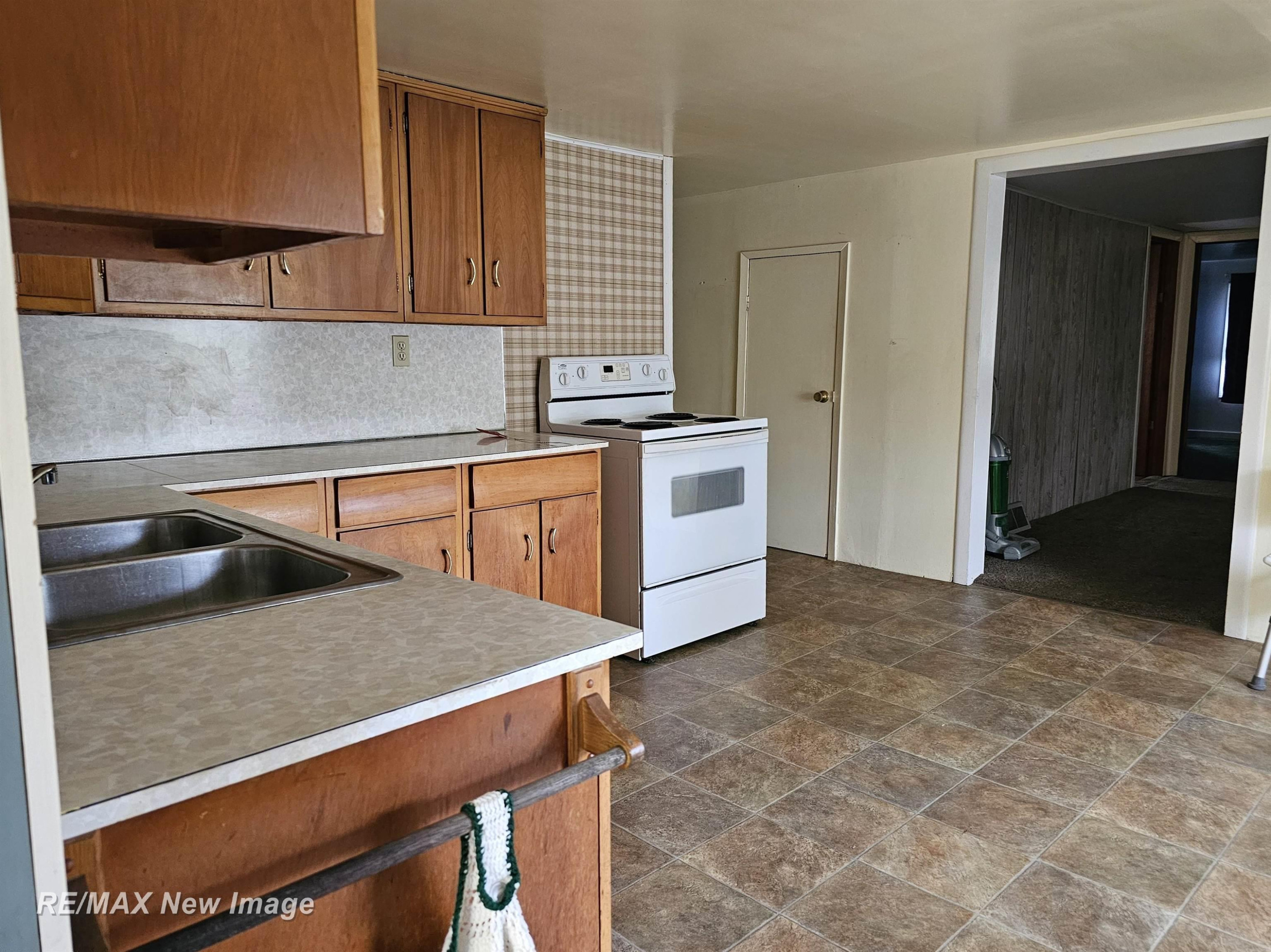 14307 N Lewis Road, Clio, MI 48420 — Photo 2