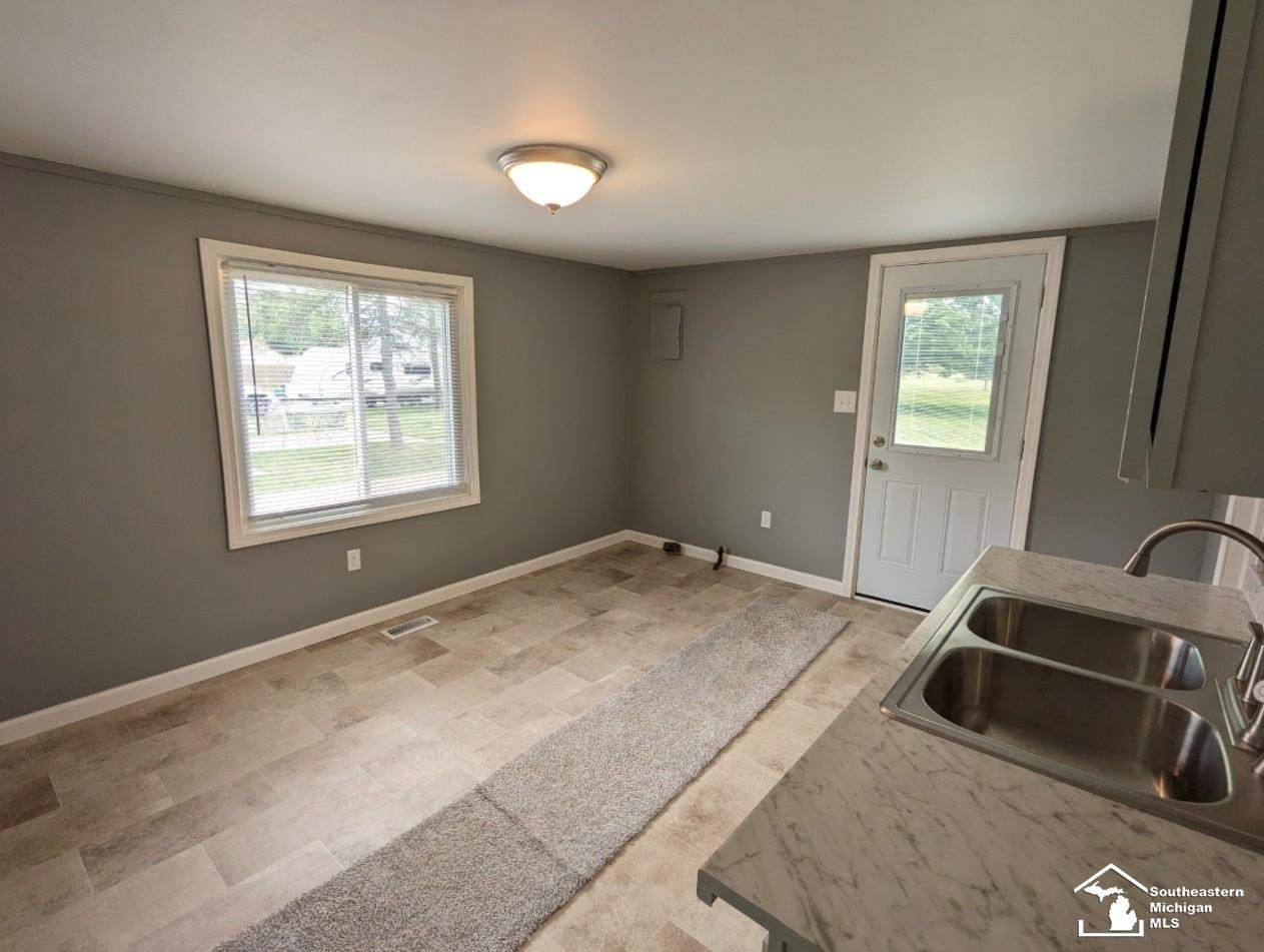 3657 Vivian Road, Monroe, MI 48162 — Photo 6