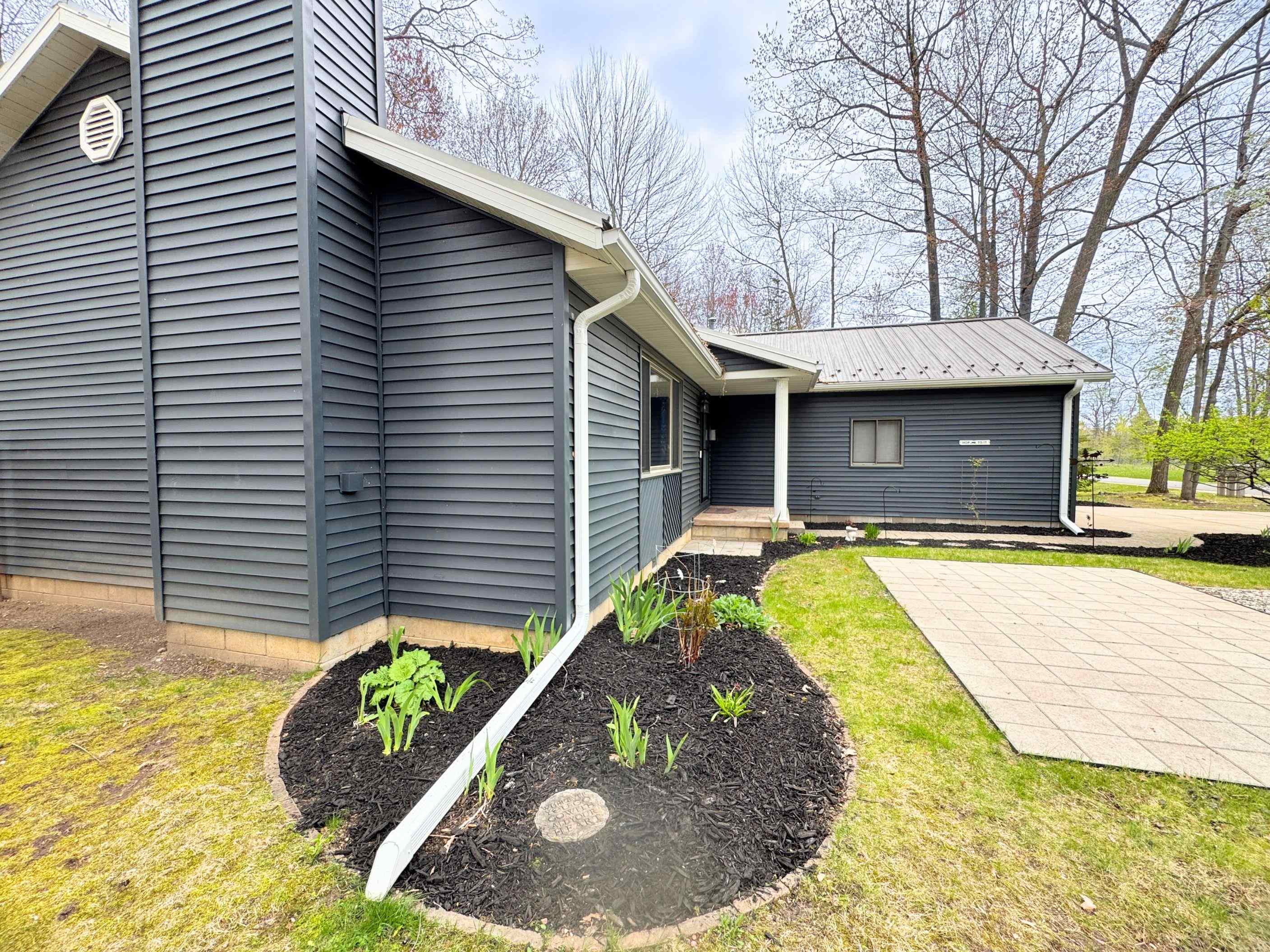 507 Chippewa Trail, Prudenville, MI 48651 — Photo 22