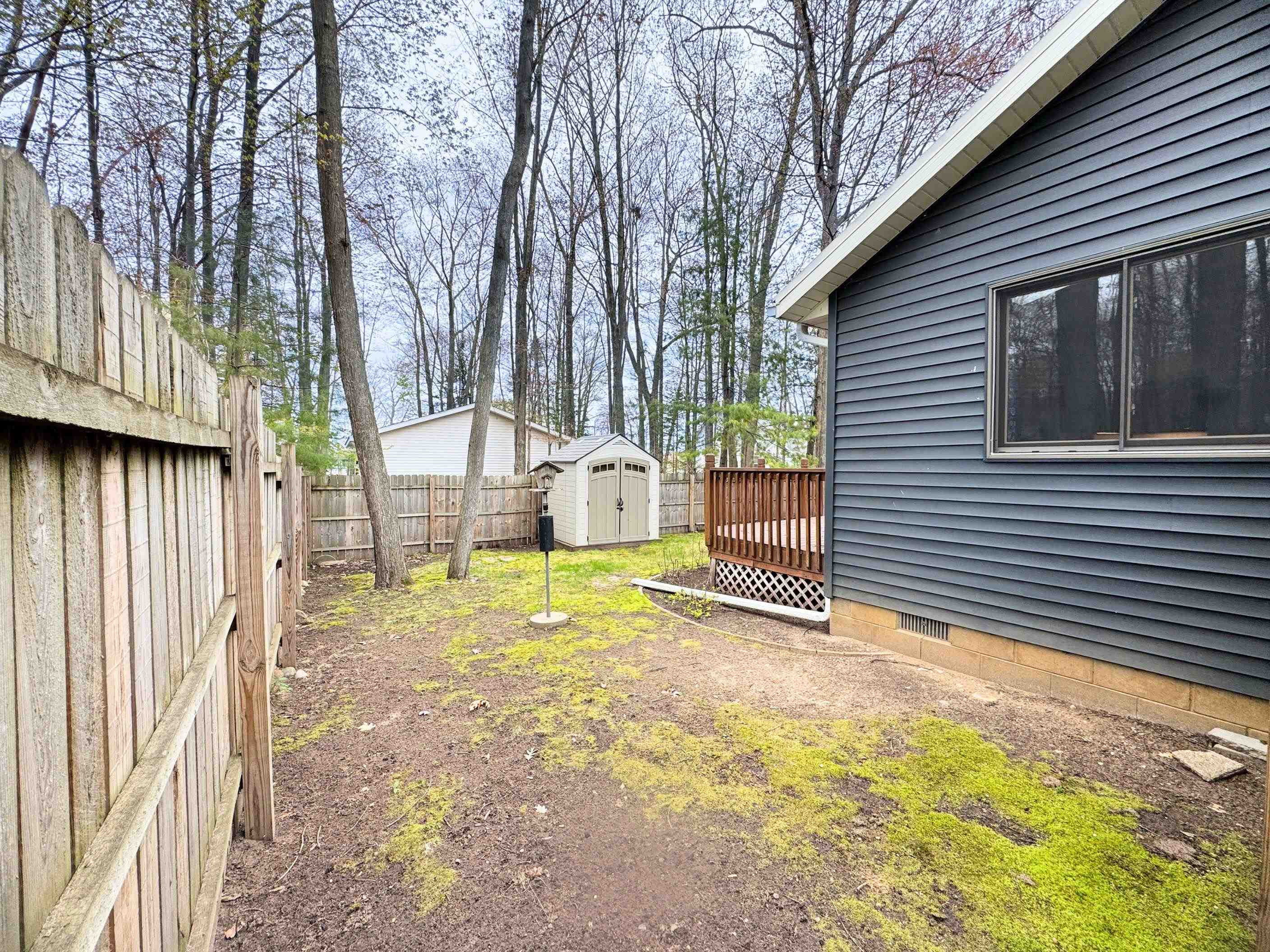 507 Chippewa Trail, Prudenville, MI 48651 — Photo 23